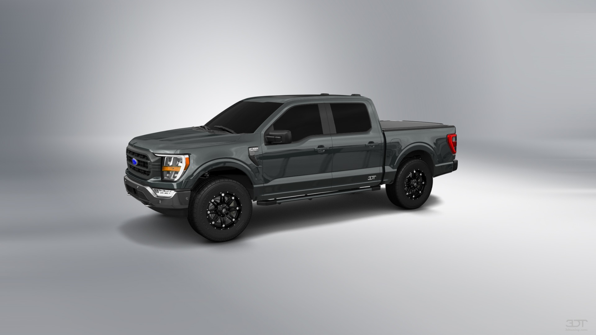 Ford F-150 SuperCrew 4 Door pickup truck 2021