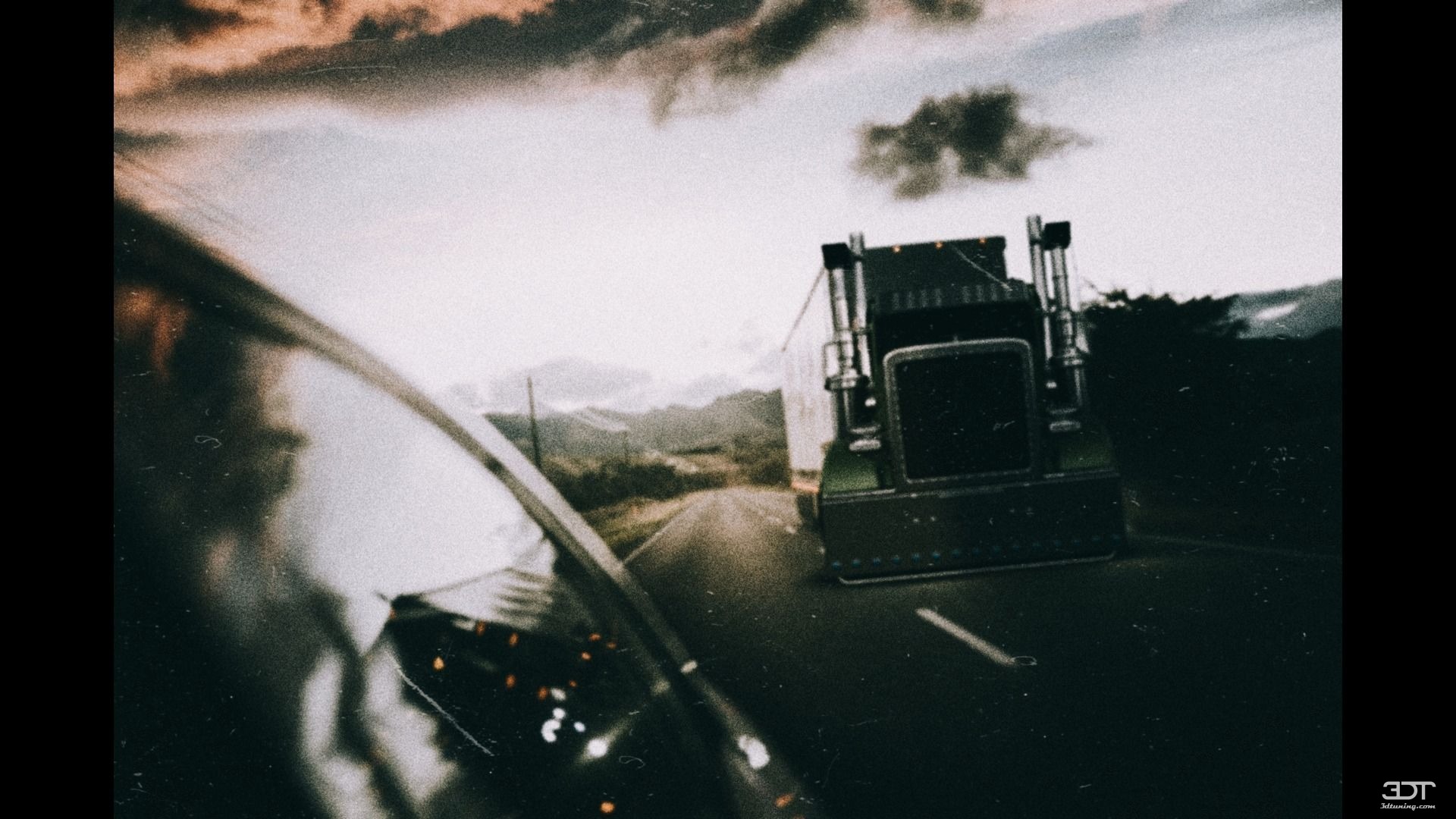 Peterbilt 589 Sleeper Cab Truck 2024