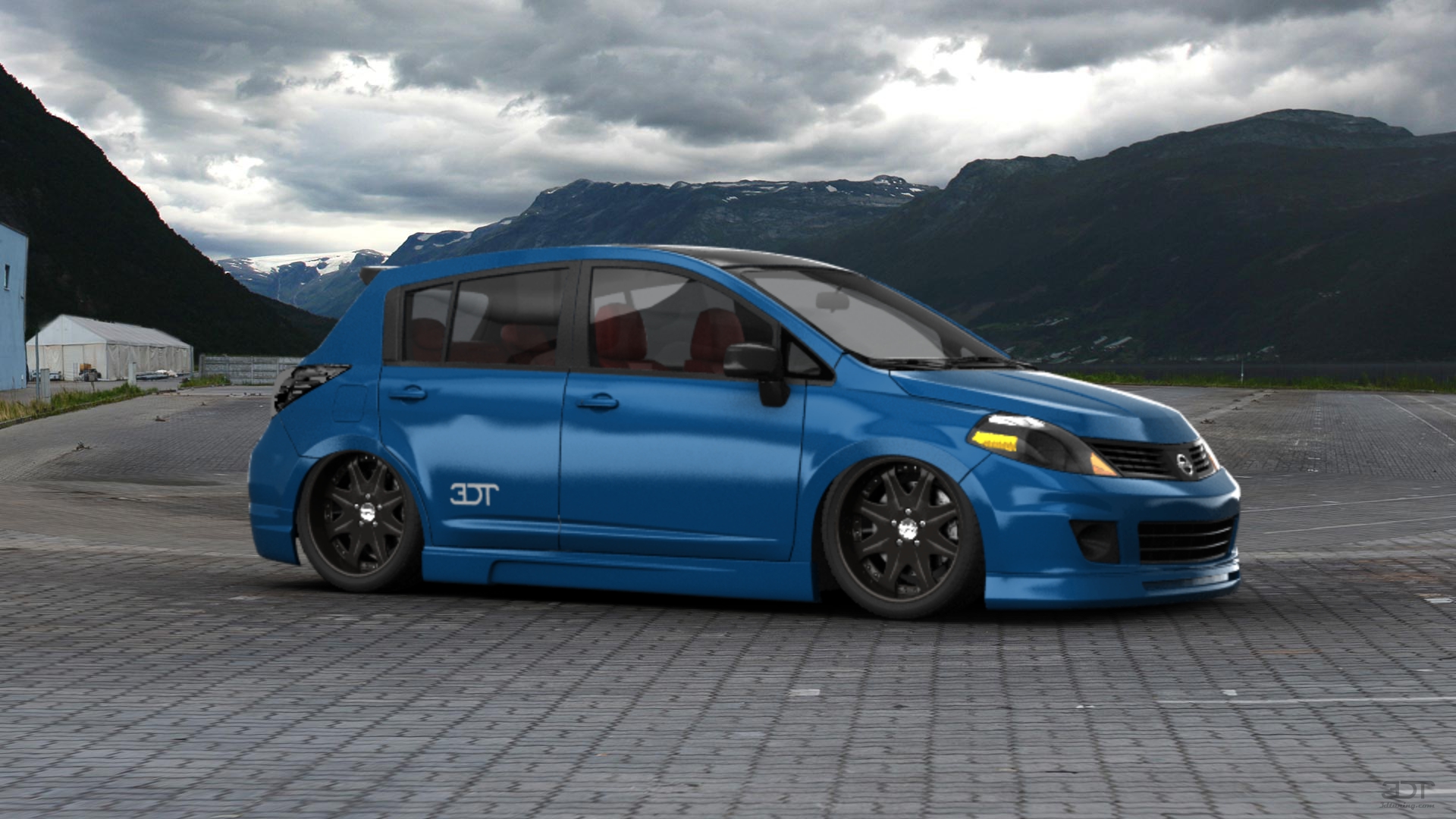 Nissan Versa SL 5 Door Hatchback 2009