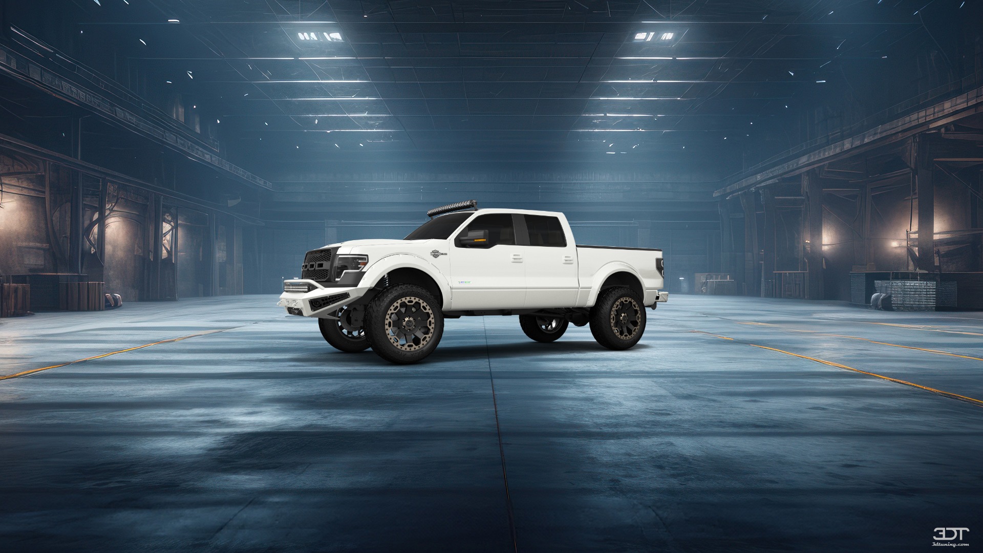 Ford F-150 Crew Cab 4 Door pickup truck 2013