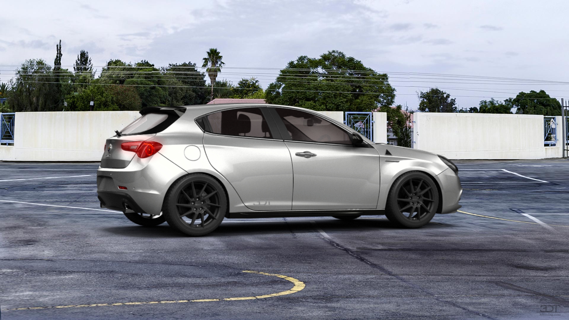 Alfa Romeo Giulietta 5 Door Hatchback 2011 Images