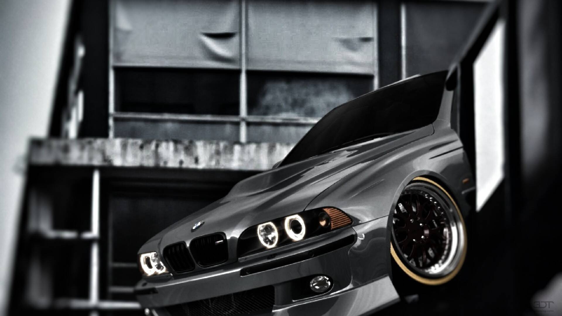BMW 5 Series M5 Sedan 2003