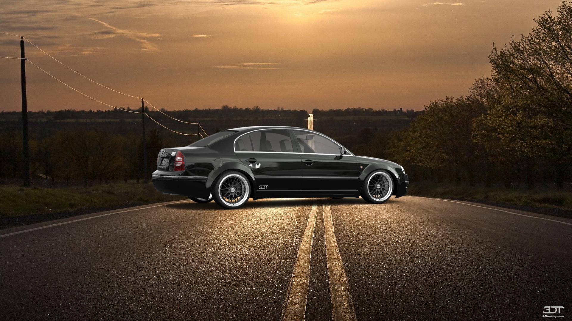 Skoda Superb 4 Door Saloon 2002 Images