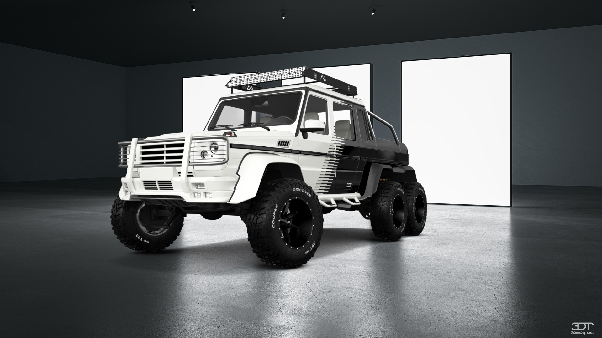 Mercedes G 63 AMG 6x6 4 Door pickup truck 2013