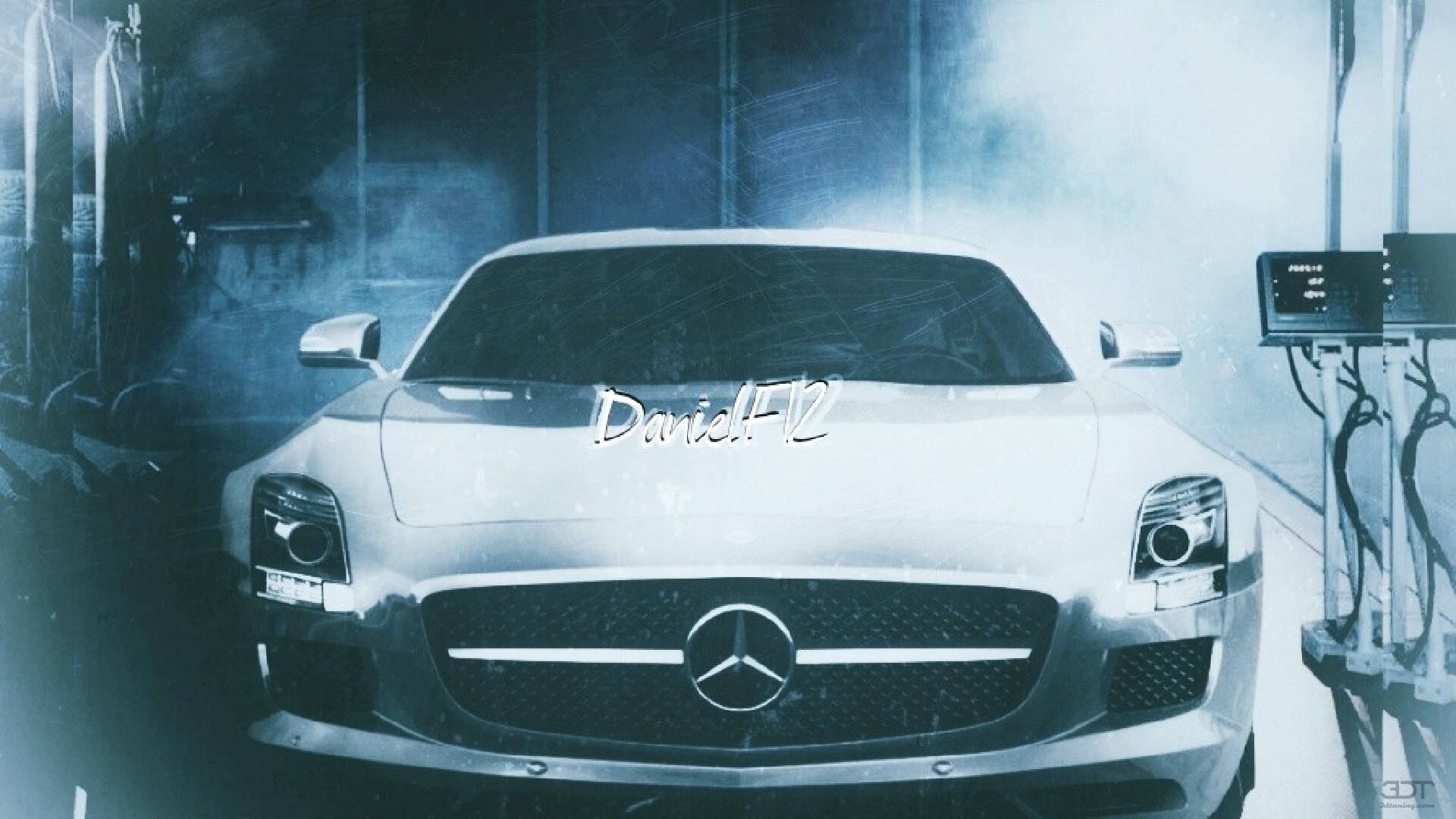 Mercedes SLS 2 Door Coupe 2011