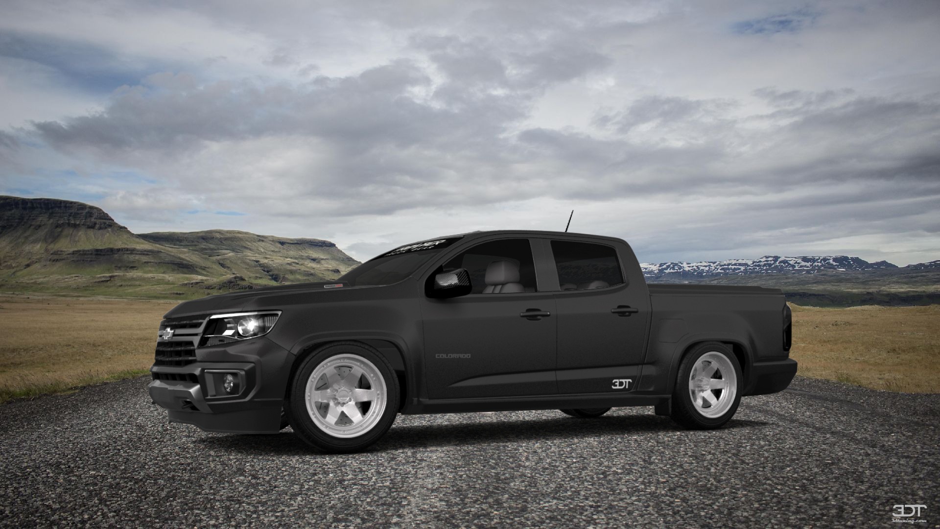 Chevrolet Colorado Crew Cab 4 Door pickup truck 2015 Images