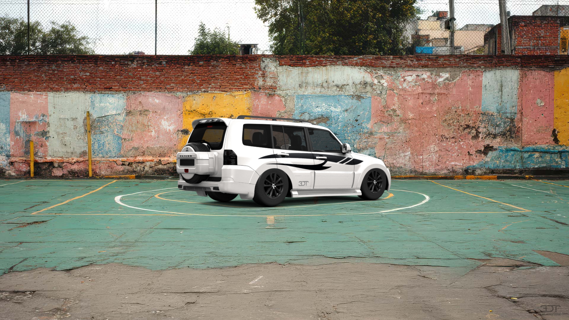 Mitsubishi Pajero 5 door SUV 2012 tuning