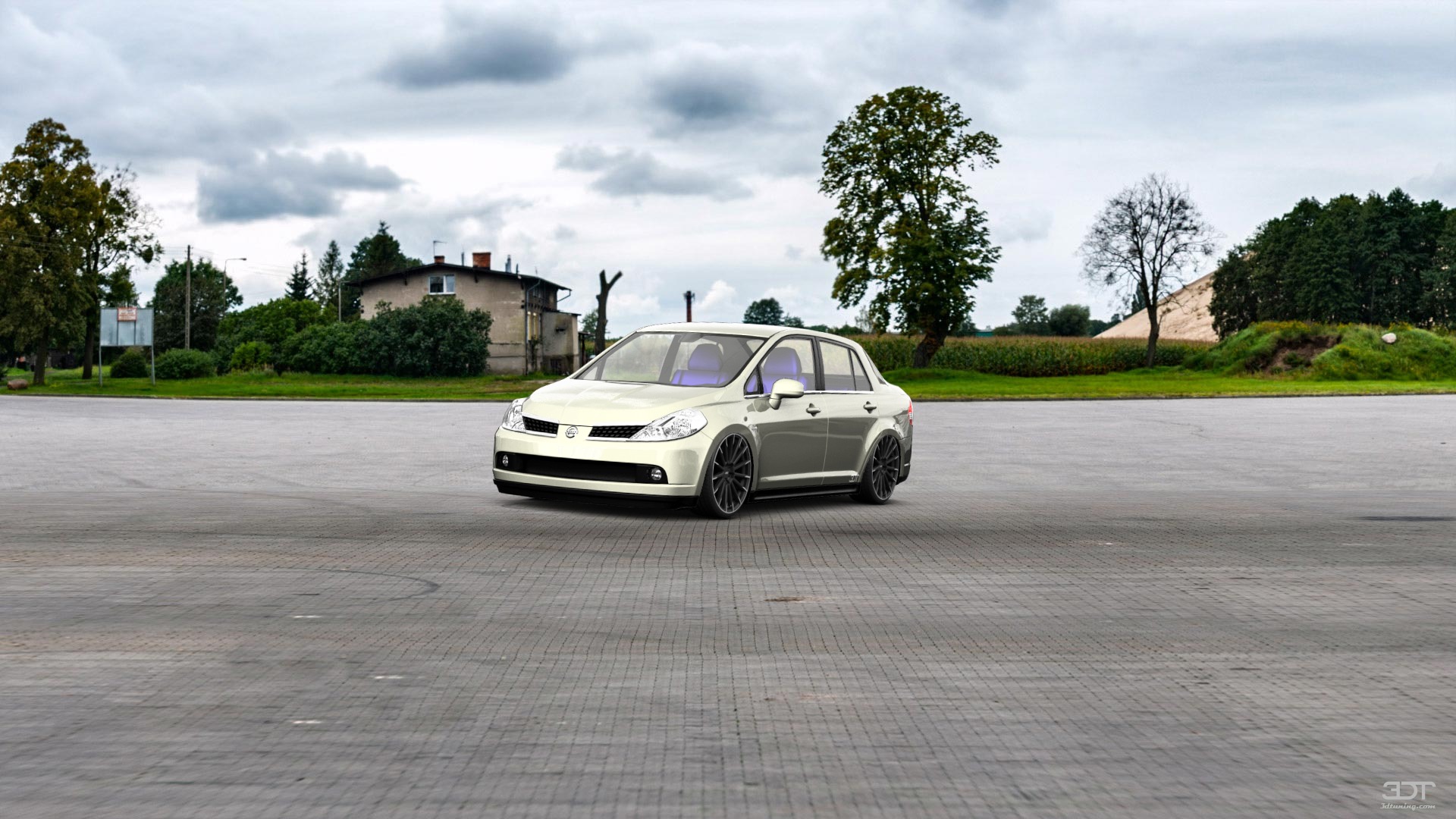 Nissan Tiida Sedan 2010