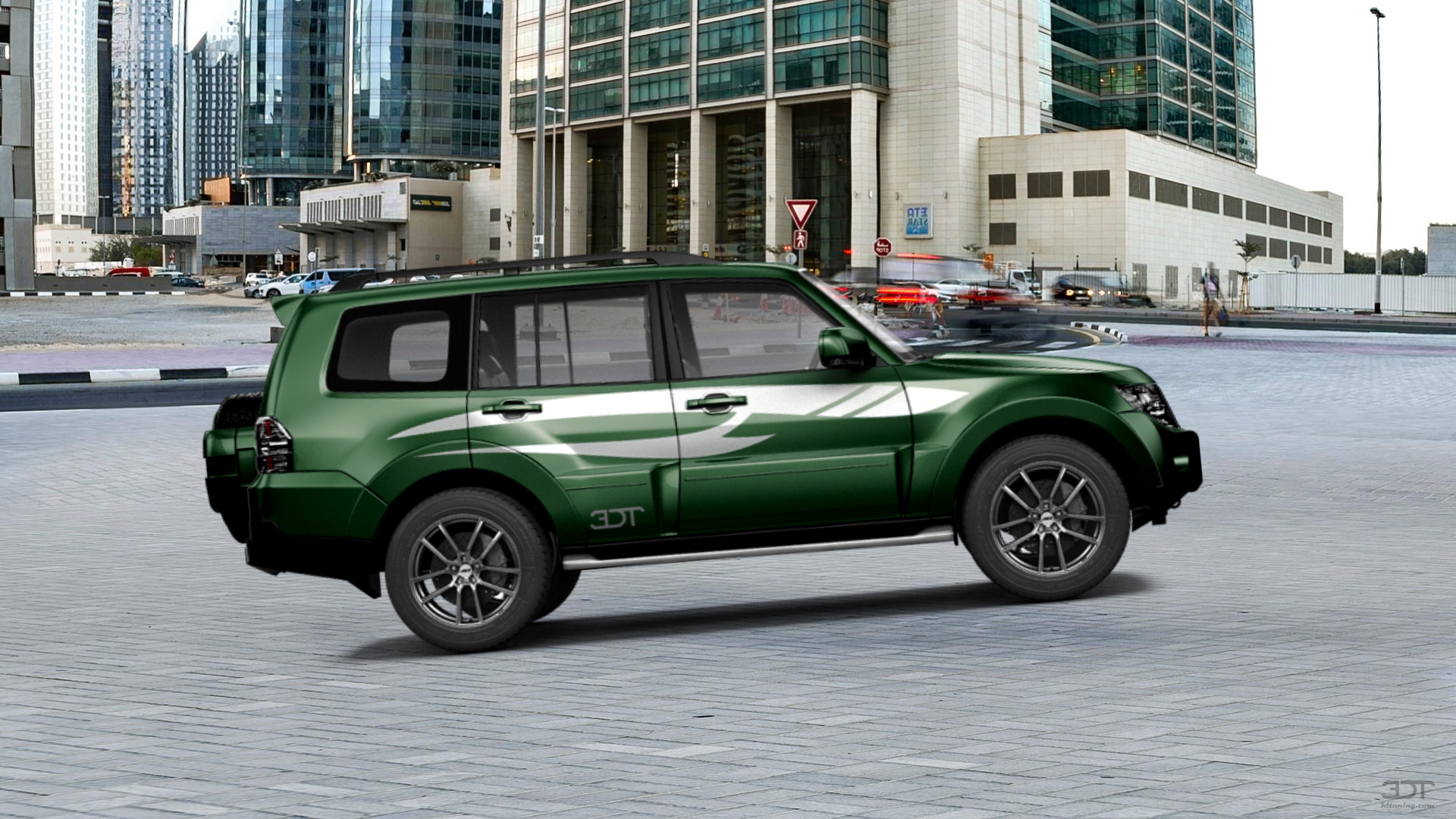 Mitsubishi Pajero 5 door SUV 2012 tuning