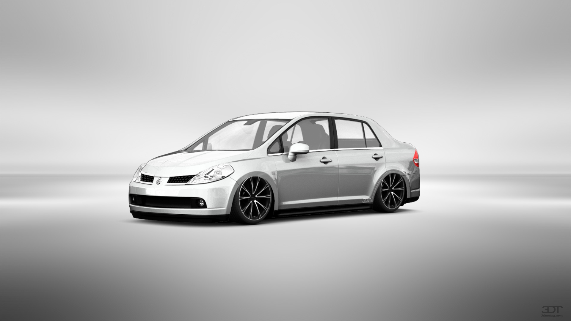 Nissan Tiida Sedan 2010 tuning