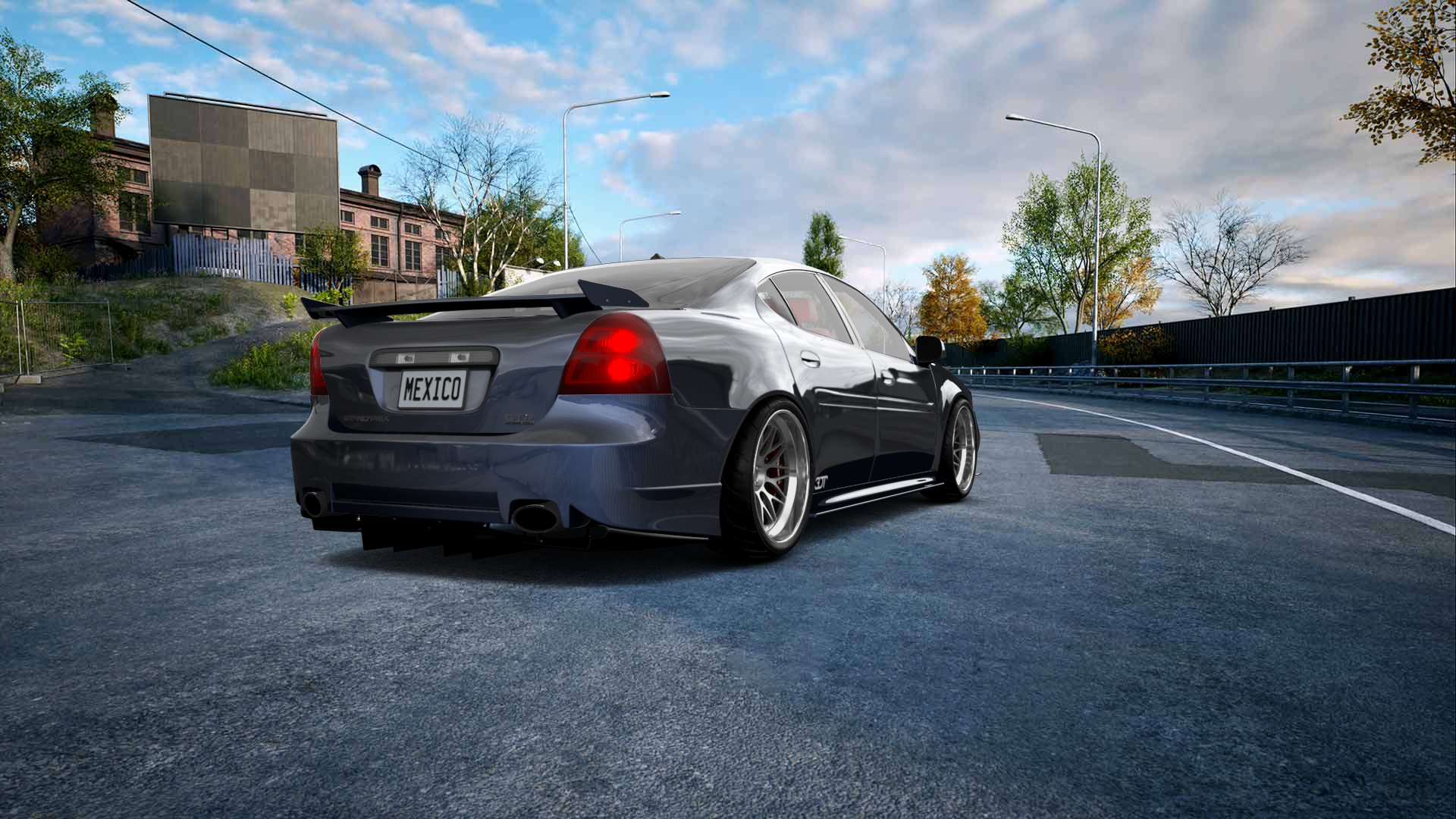 Pontiac Grand Prix Sedan 2004 tuning