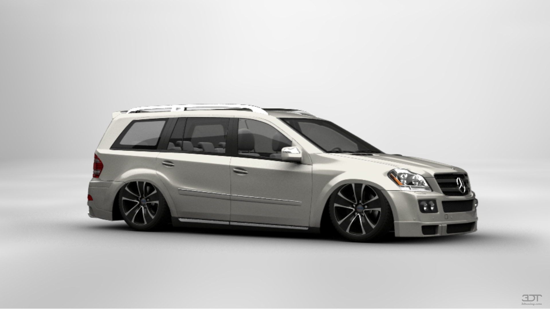 Mercedes GL class SUV 2010