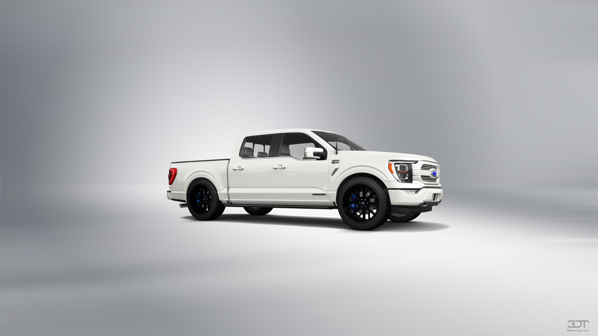 Ford F-150 SuperCrew 4 Door pickup truck 2021