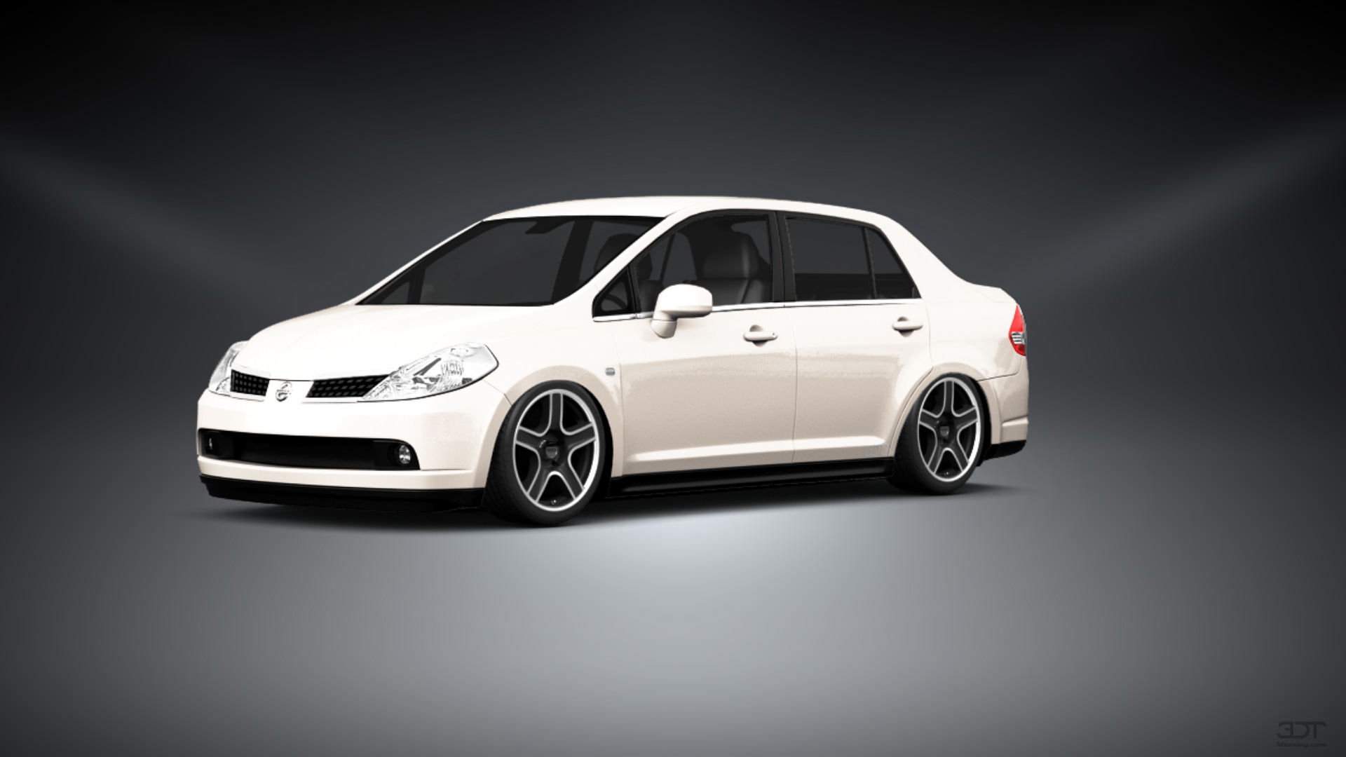 Nissan Tiida Sedan 2010 Images