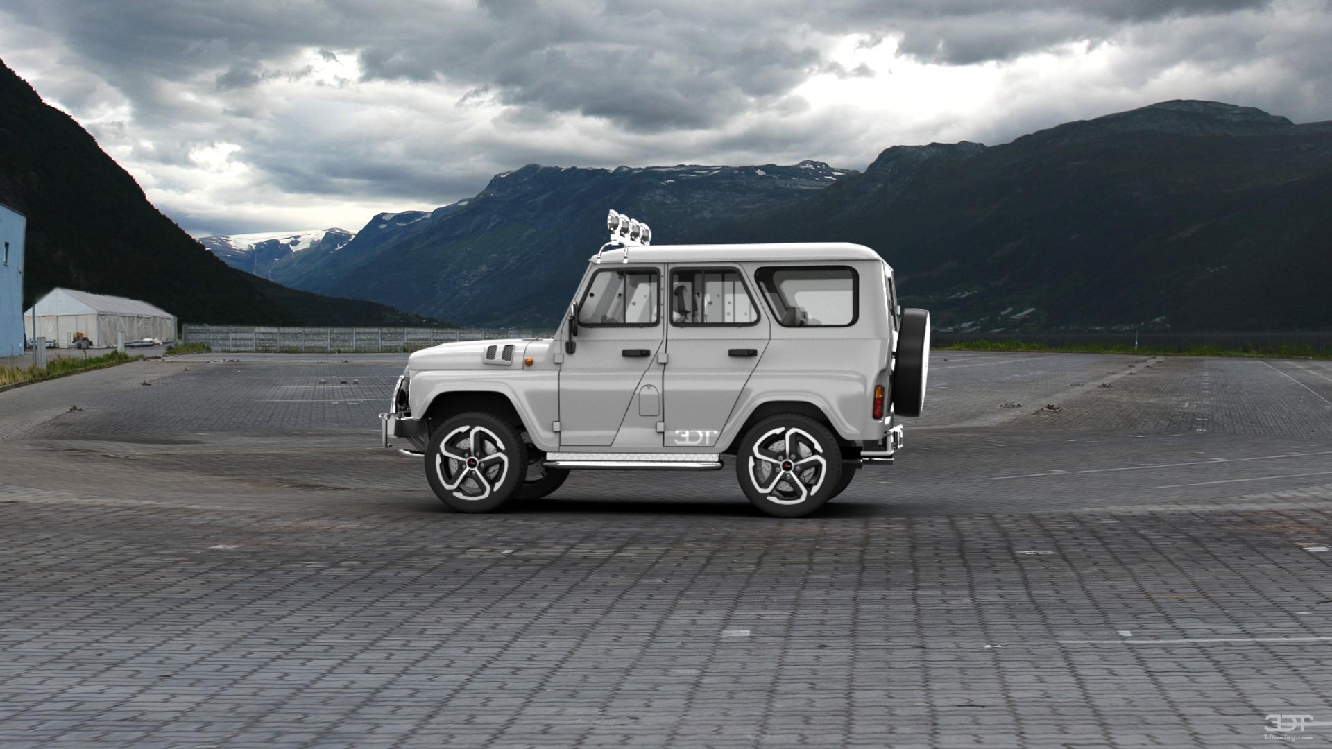 UAZ Hunter SUV 2012