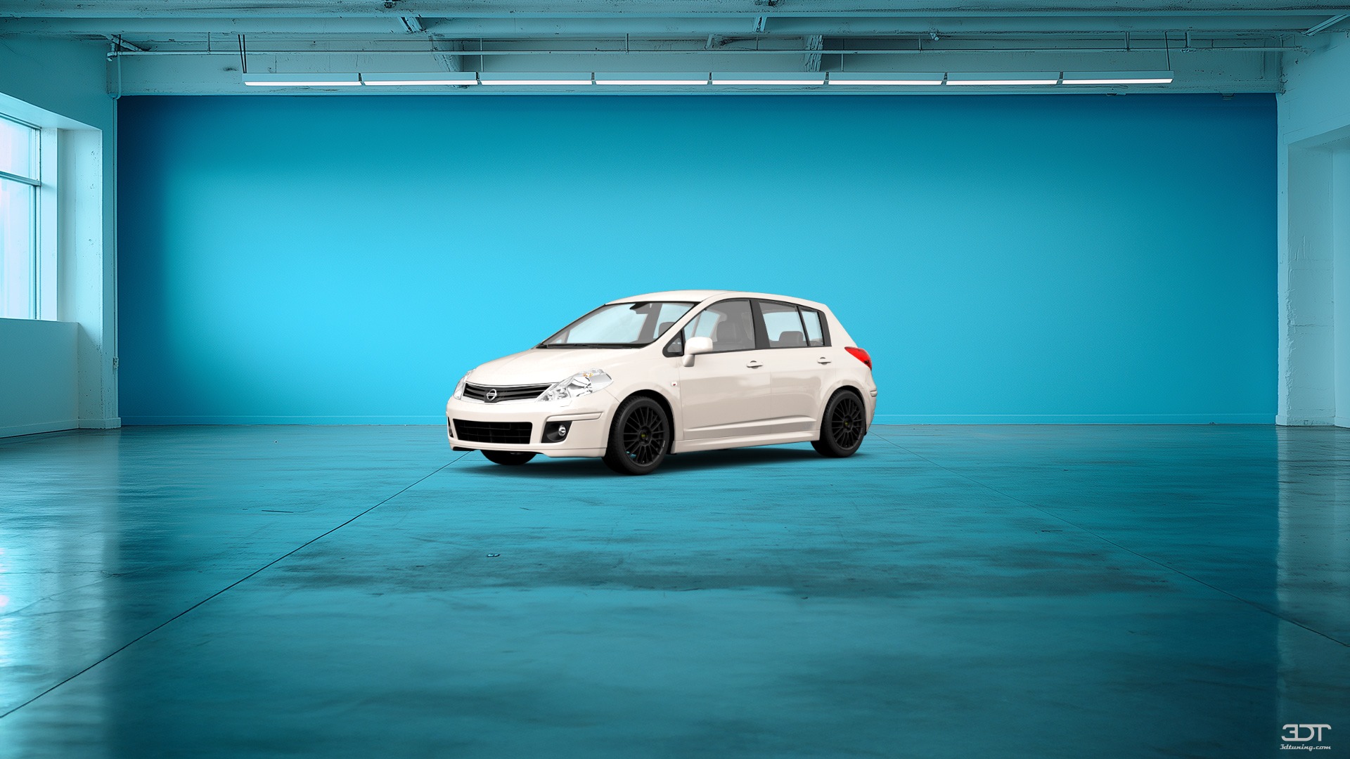 Nissan Tiida 5 Door Hatchback 2012