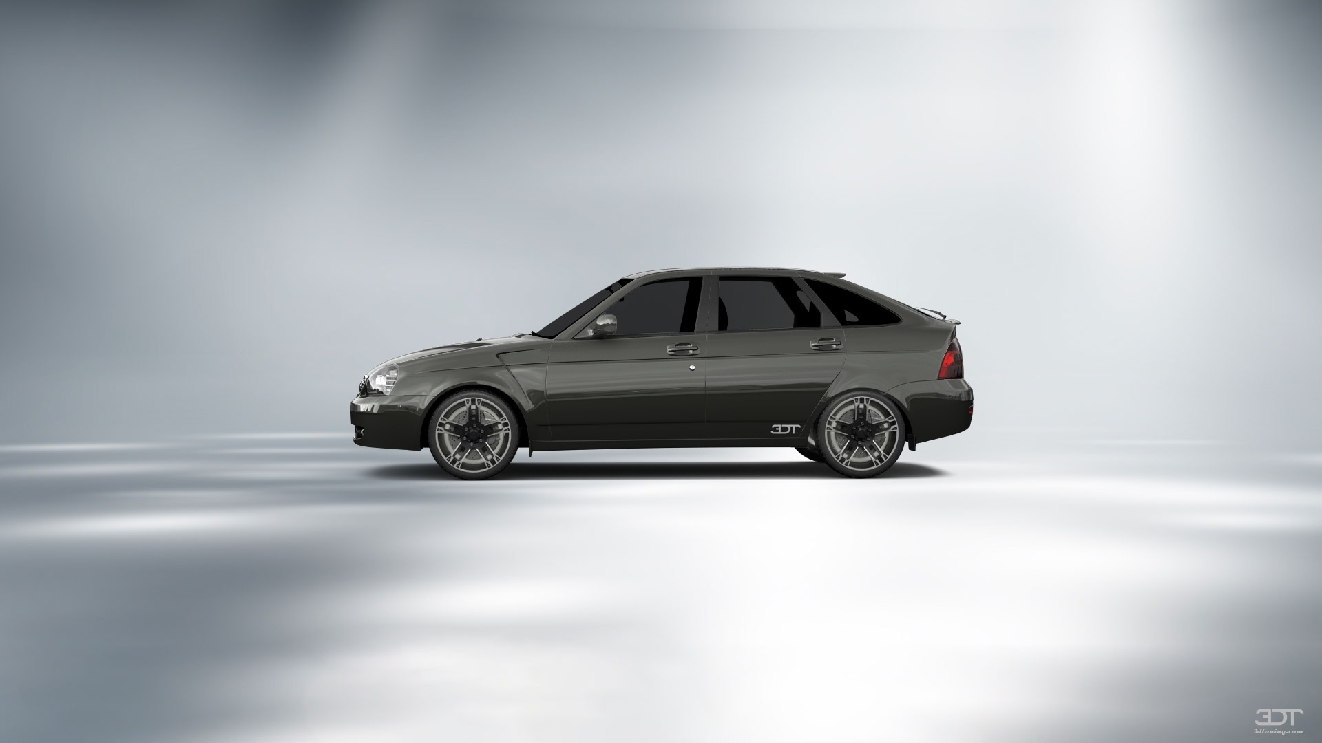 Lada Priora 2172 5 Door Hatchback 2012