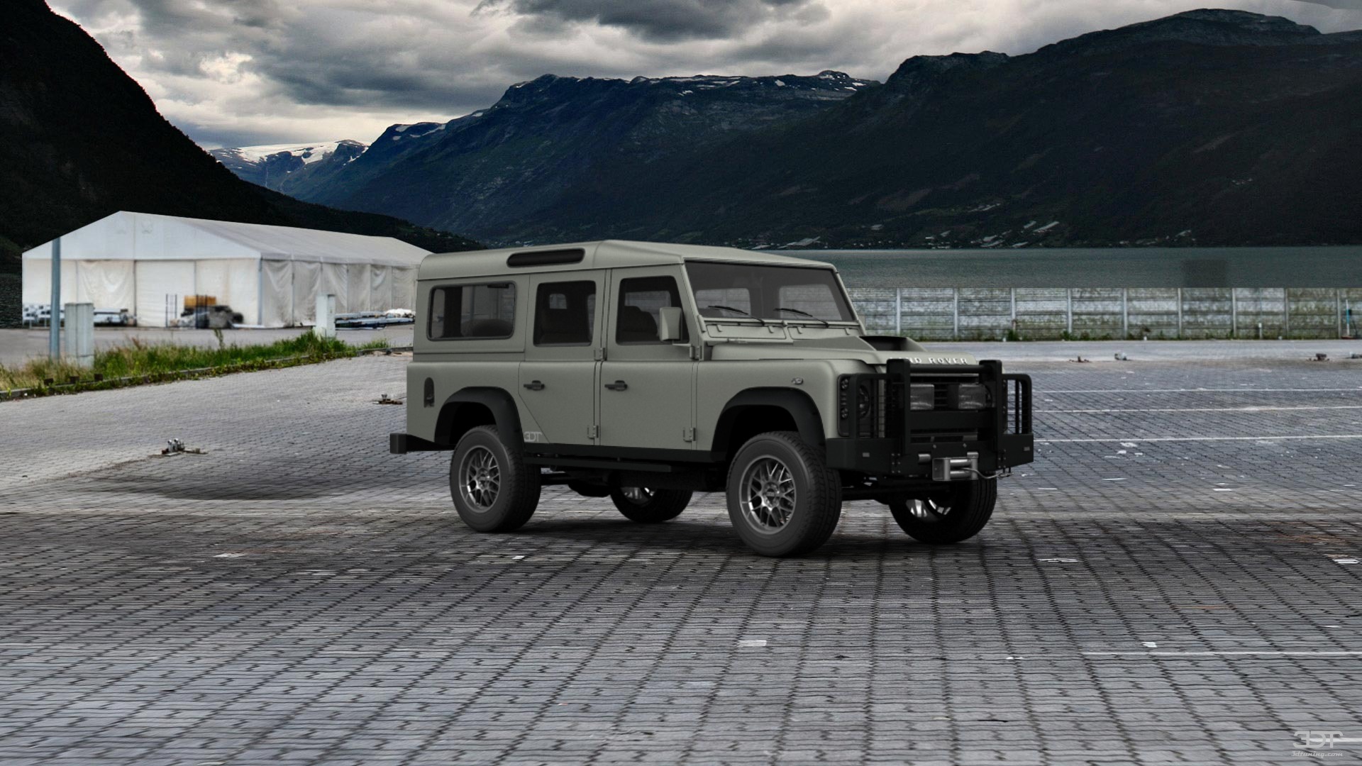 Range Rover Defender SUV 2011