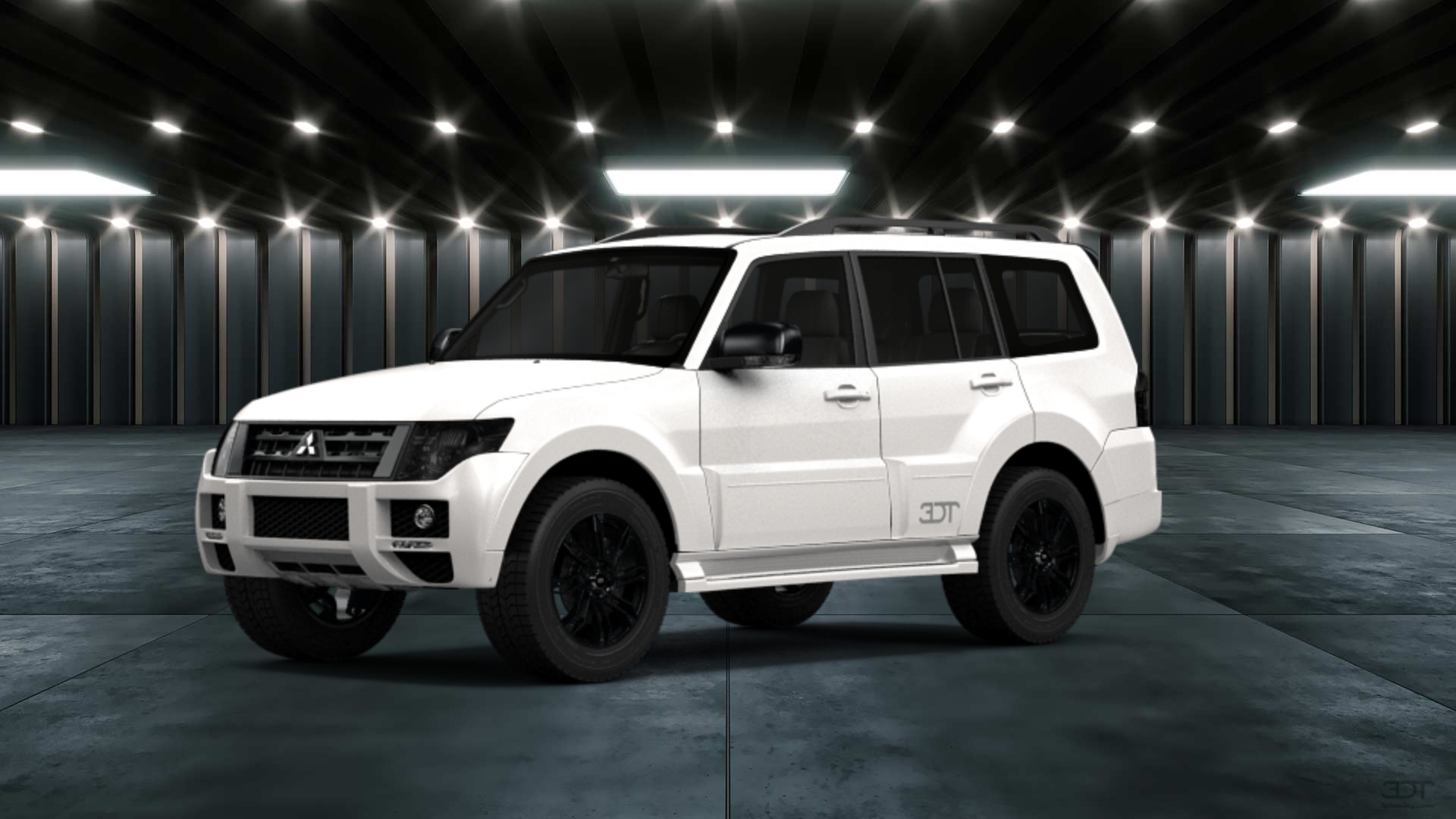 Mitsubishi Pajero 5 door SUV 2012 tuning