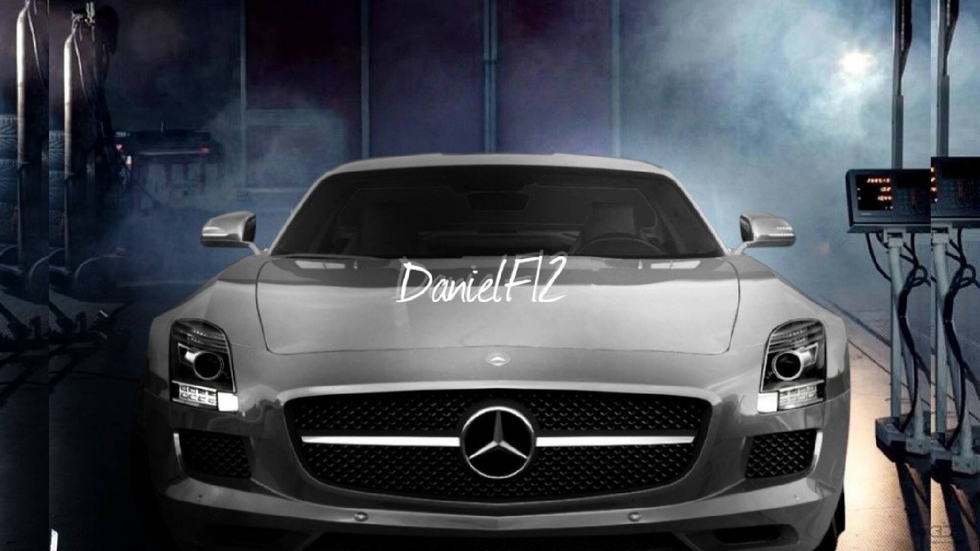 Mercedes SLS 2 Door Coupe 2011