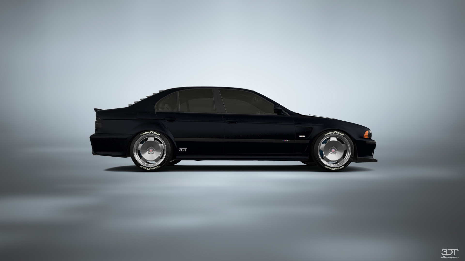 BMW 5 Series M5 Sedan 2003 Images