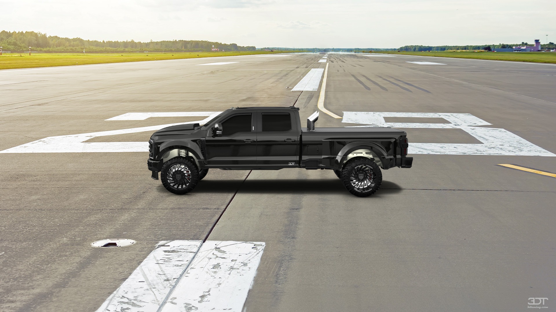 Ford F-350 DRW Crew Cab 4 Door pickup truck 2023 Images