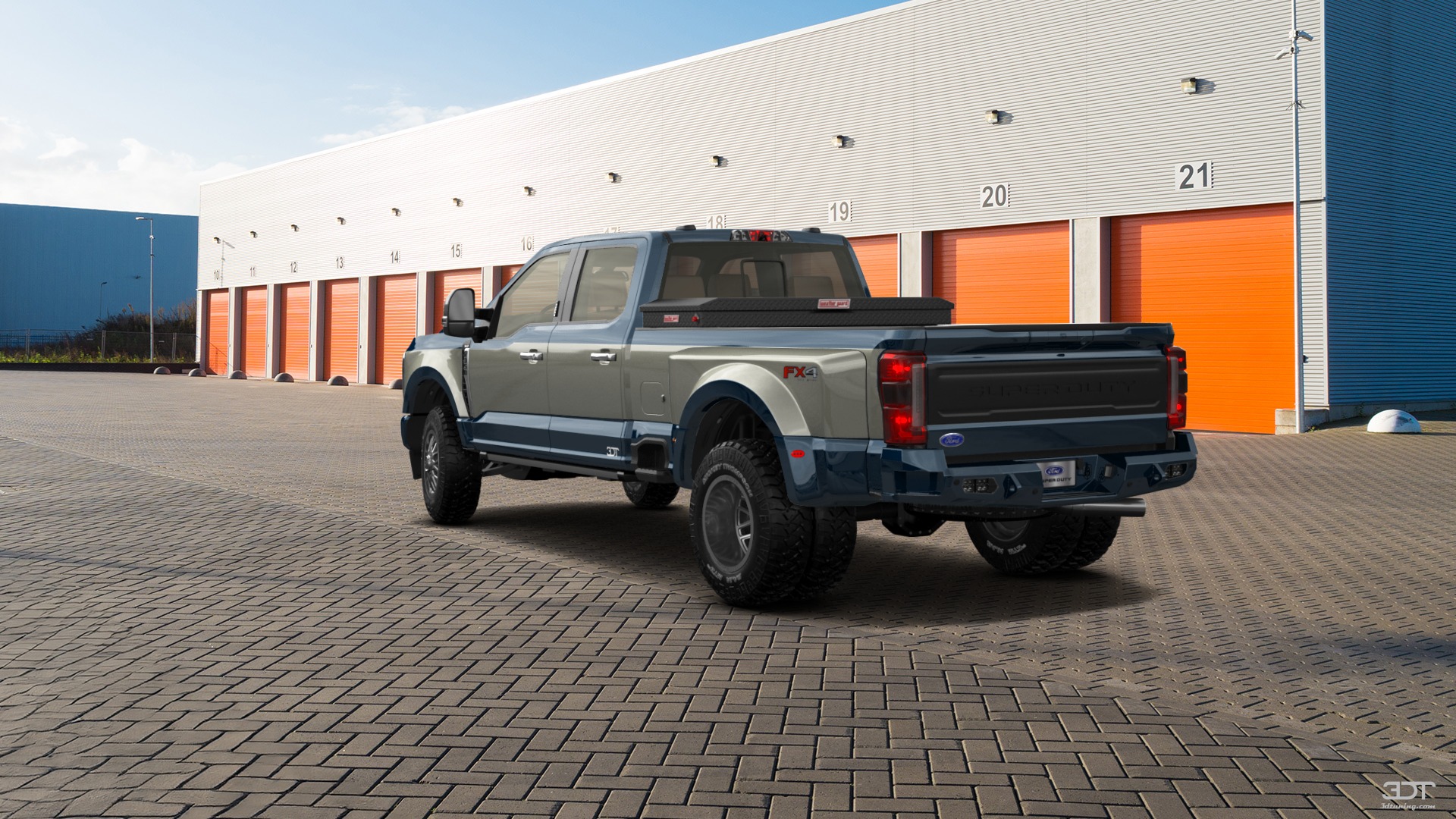 Ford F-350 DRW Crew Cab 4 Door pickup truck 2023 Images