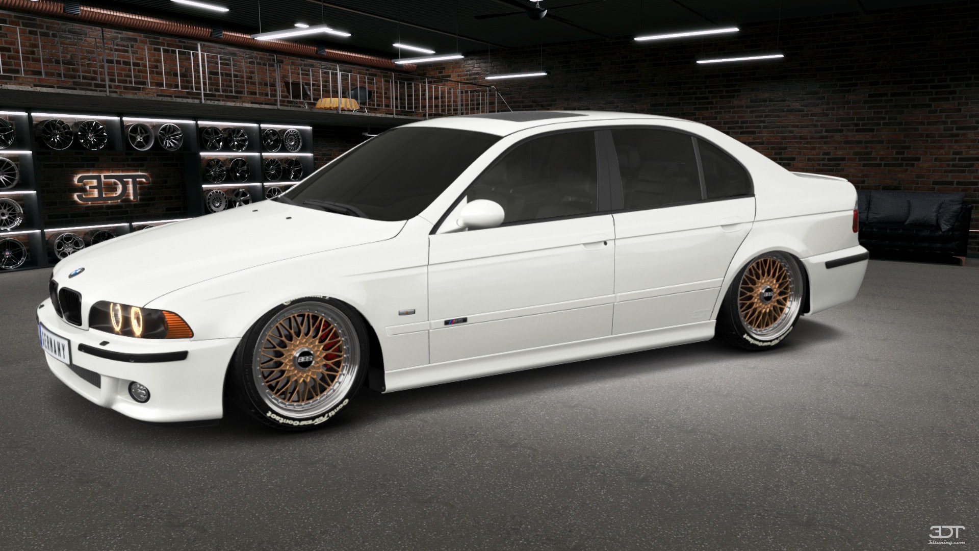 BMW 5 Series M5 Sedan 2003