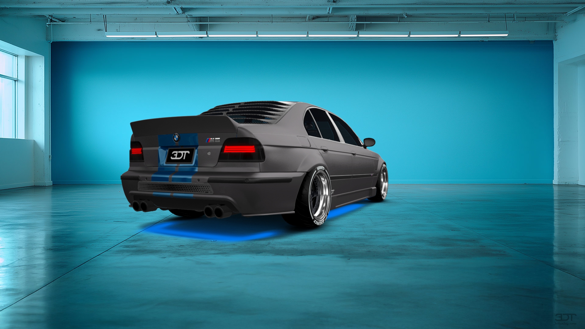 BMW 5 Series M5 Sedan 2003 Images