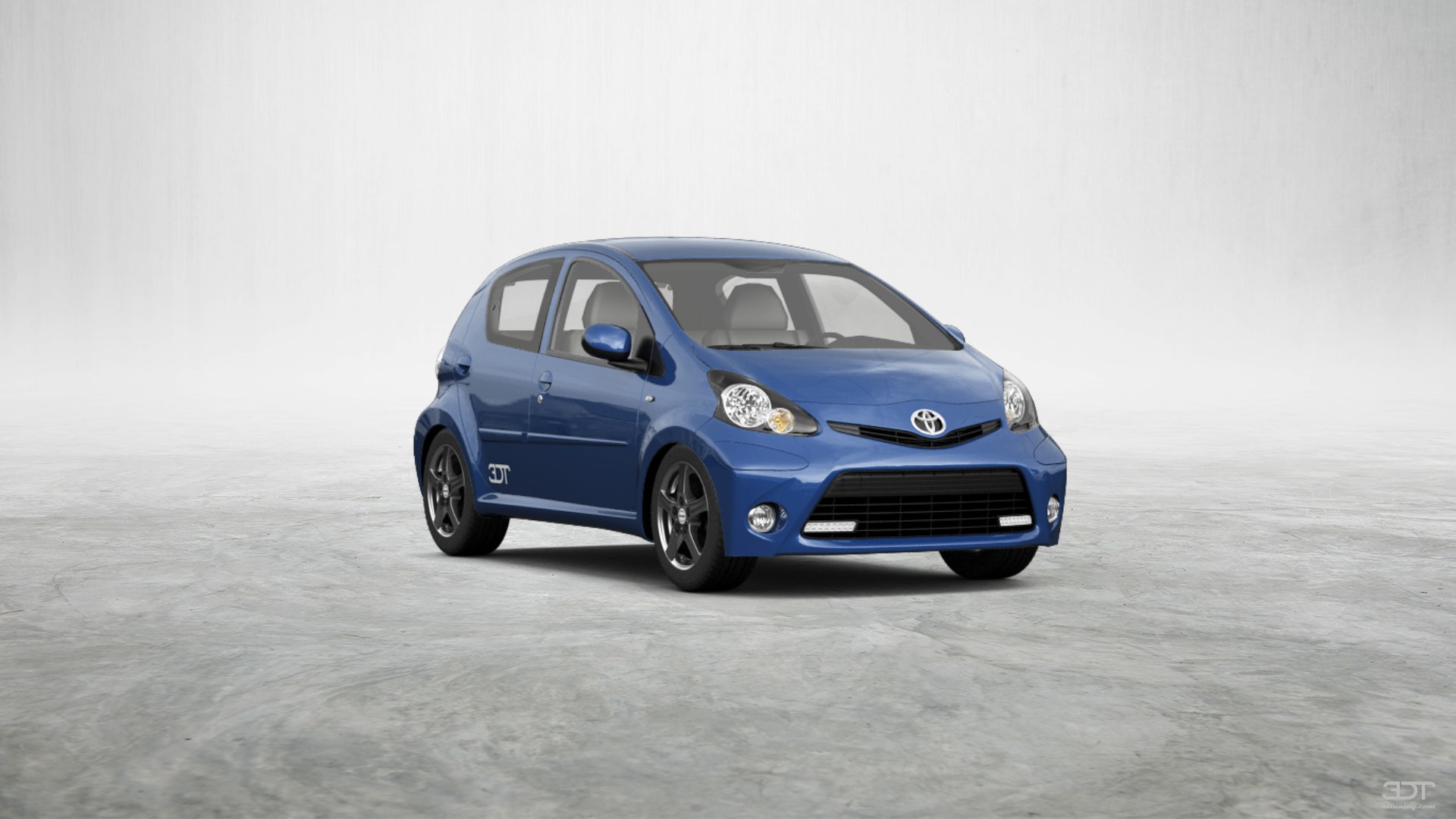 Toyota Aygo 5 Door Hatchback 2013