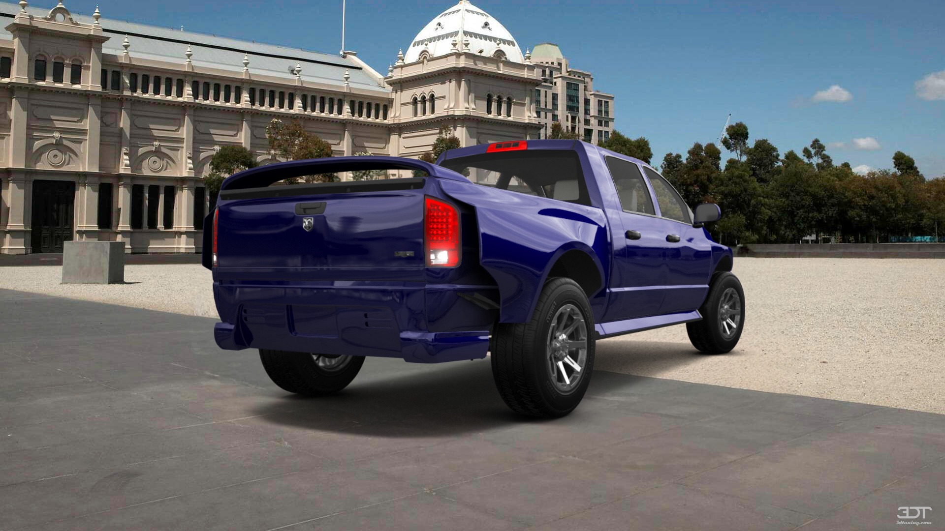 Dodge Ram 2500 4 Door pickup truck 2007