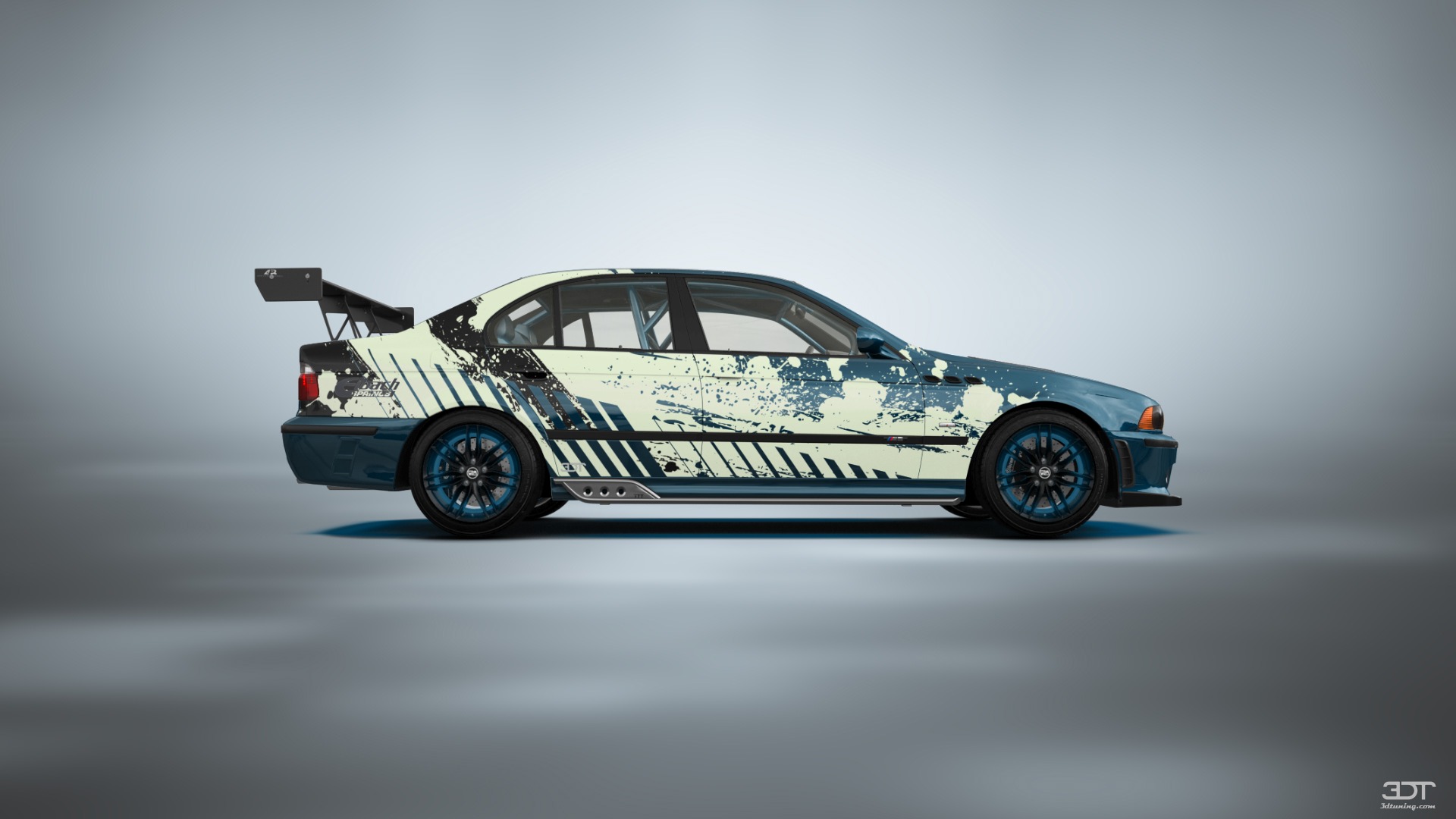 BMW 5 Series M5 Sedan 2003