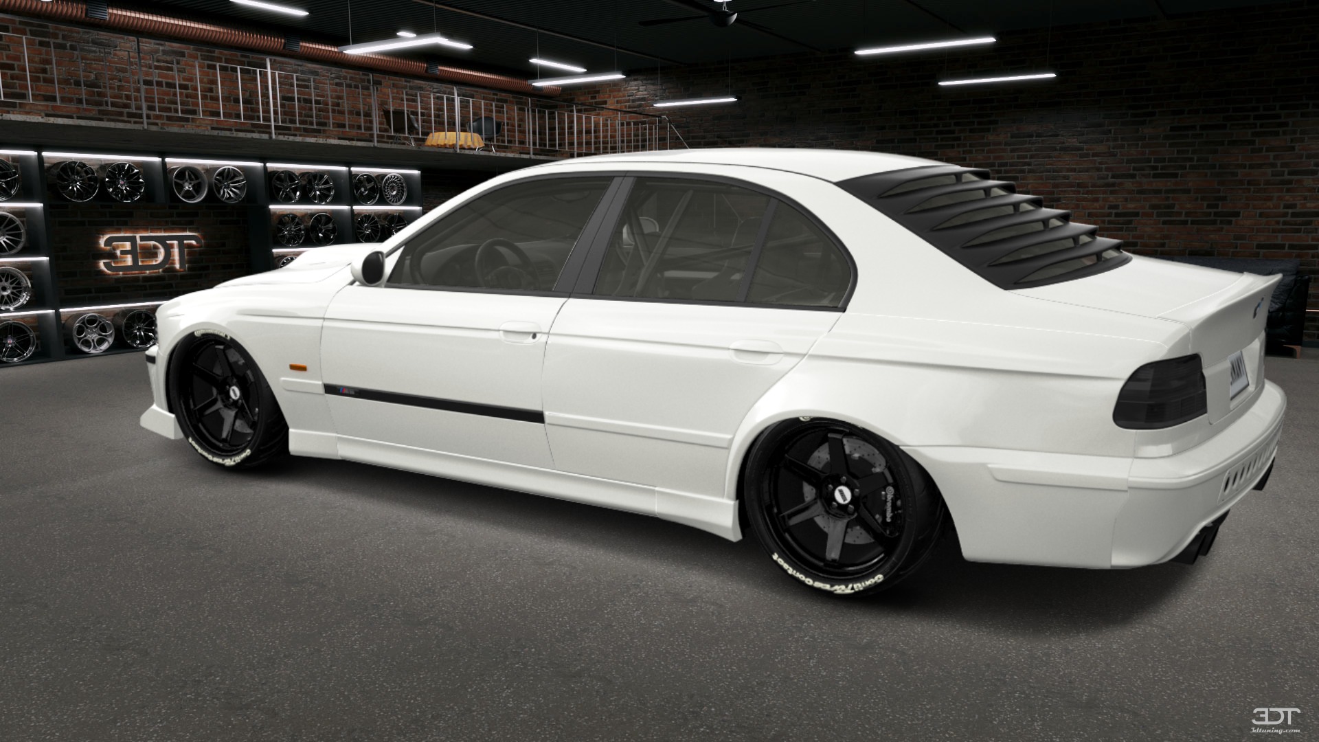 BMW 5 Series M5 Sedan 2003