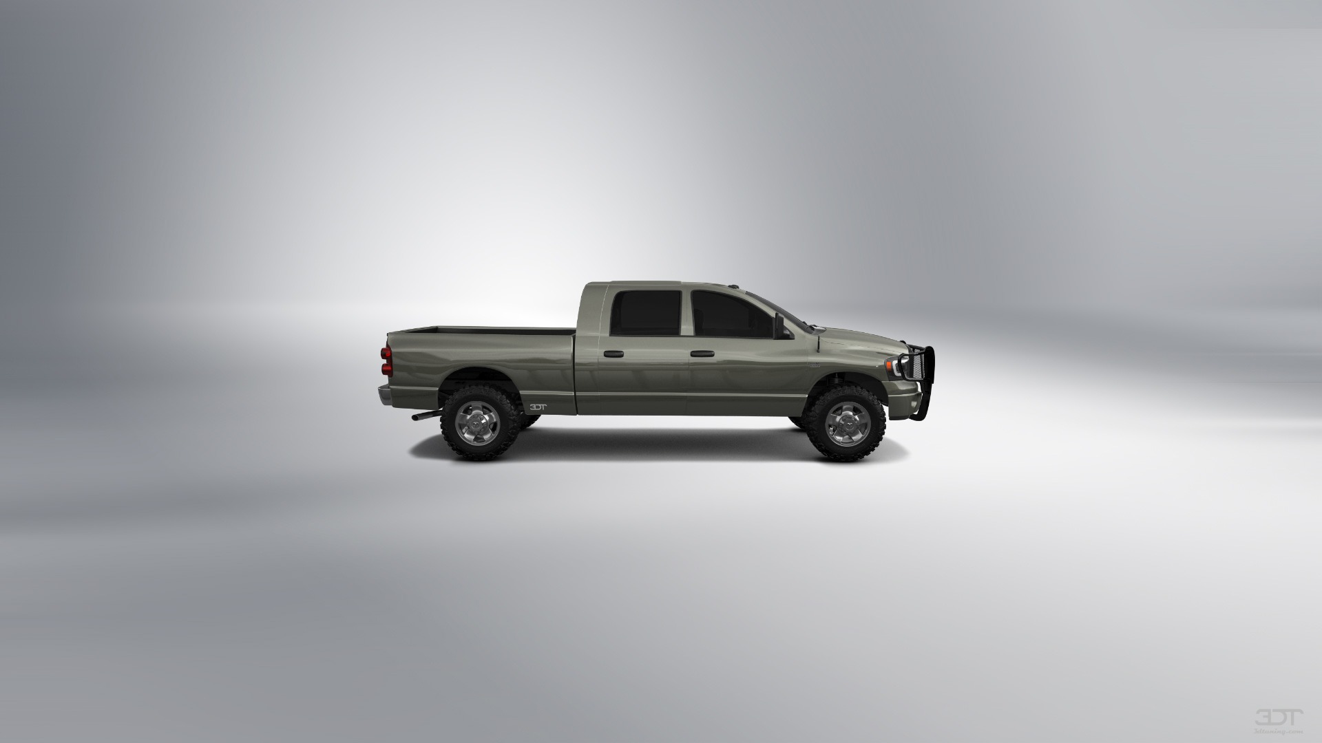 Dodge Ram 2500 4 Door pickup truck 2007