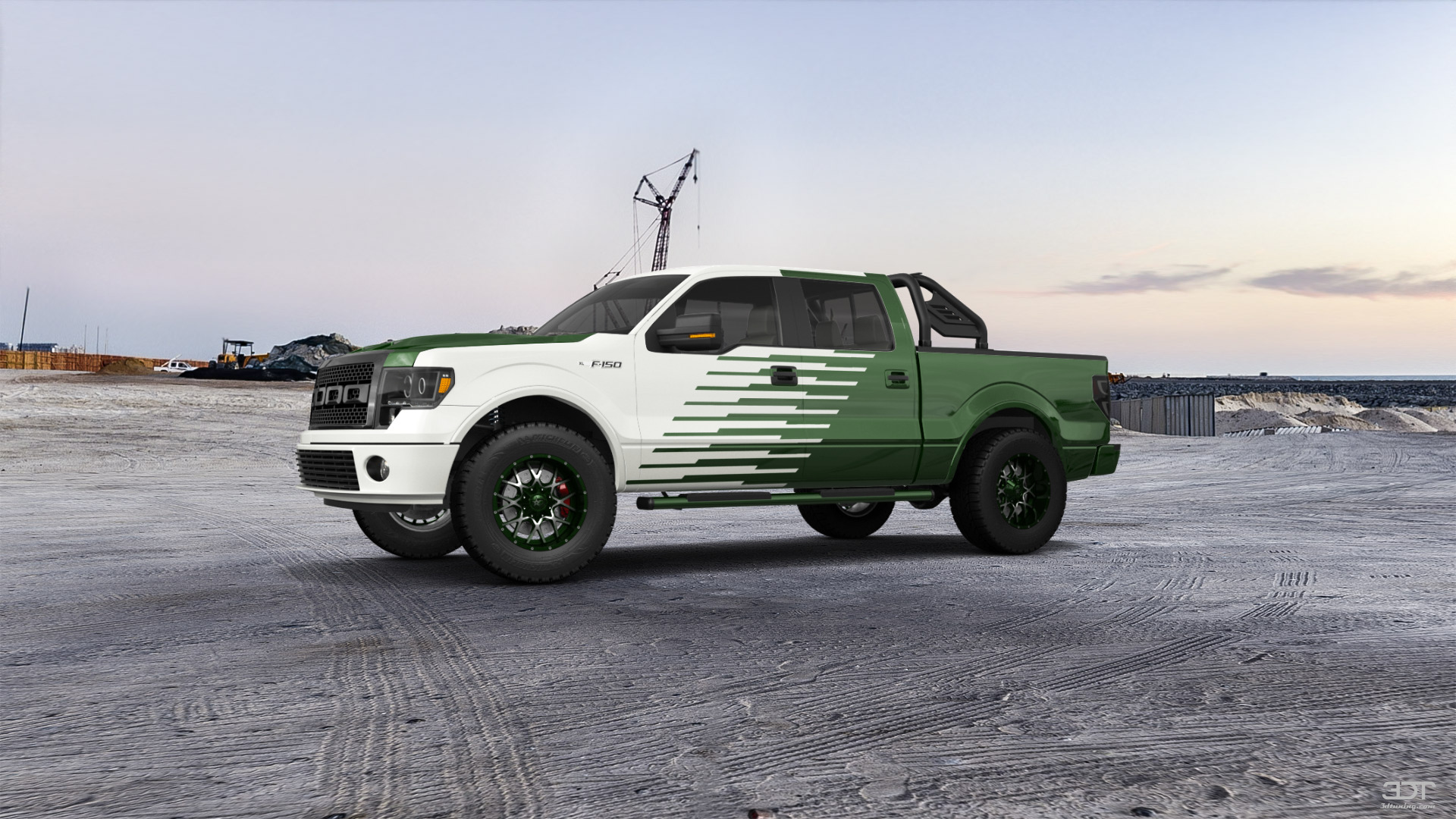 Ford F-150 Crew Cab 4 Door pickup truck 2013