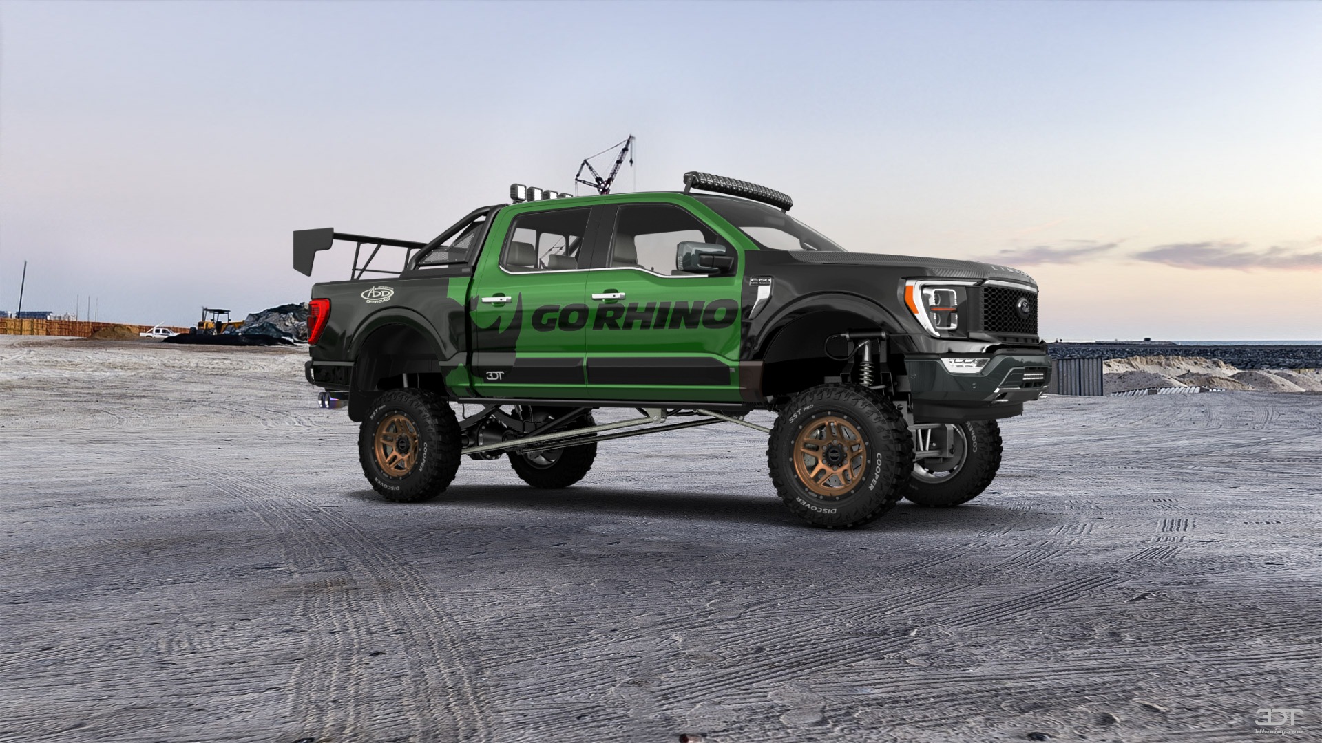 Ford F-150 SuperCrew 4 Door pickup truck 2021