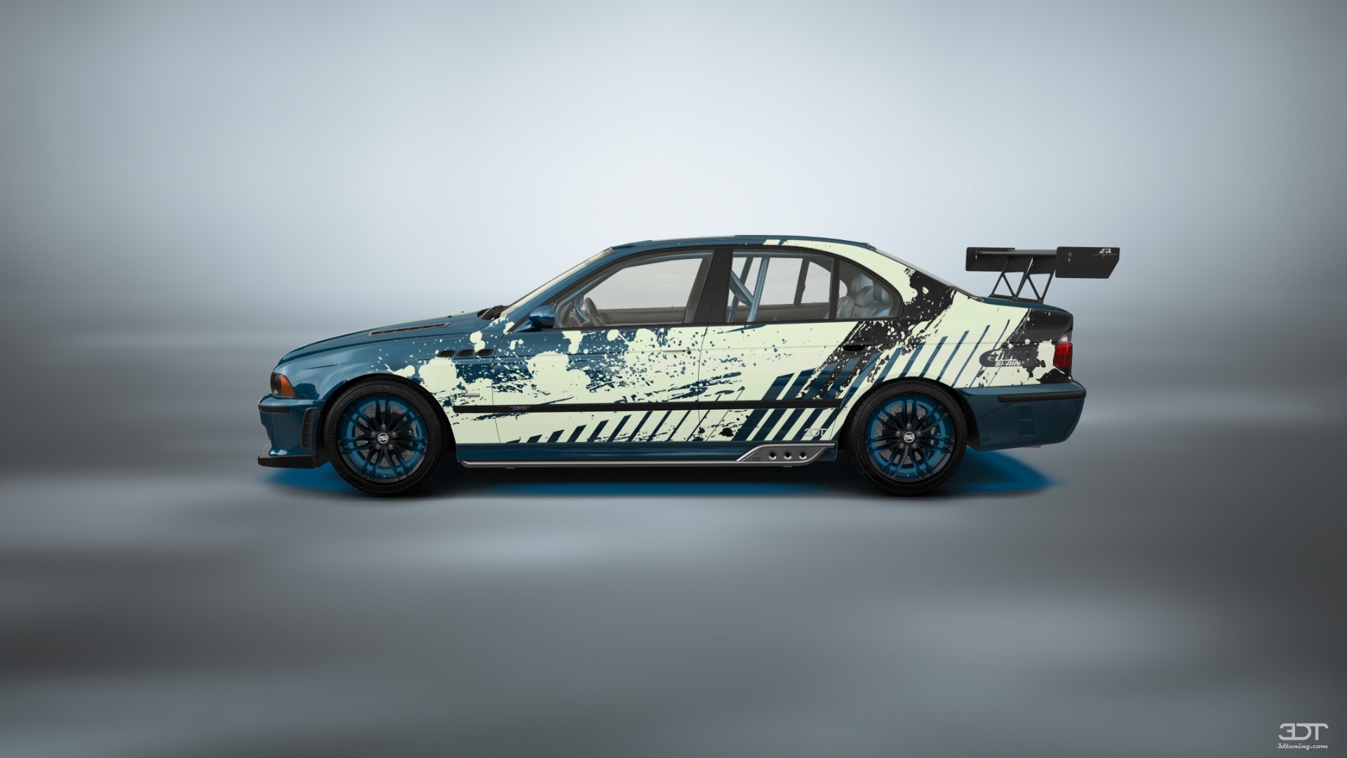 BMW 5 Series M5 Sedan 2003