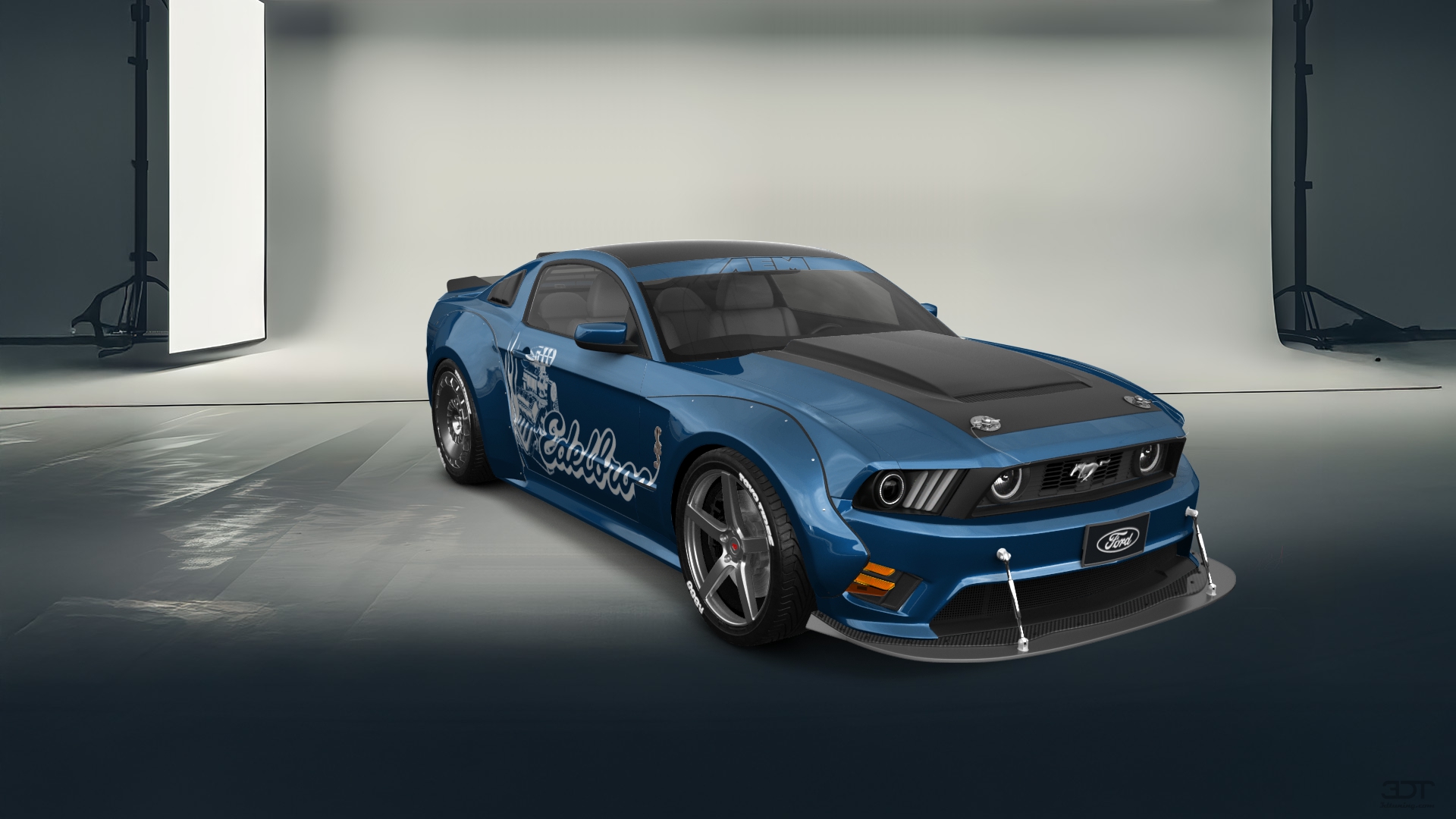 Ford Mustang 2 Door Coupe 2010 Images