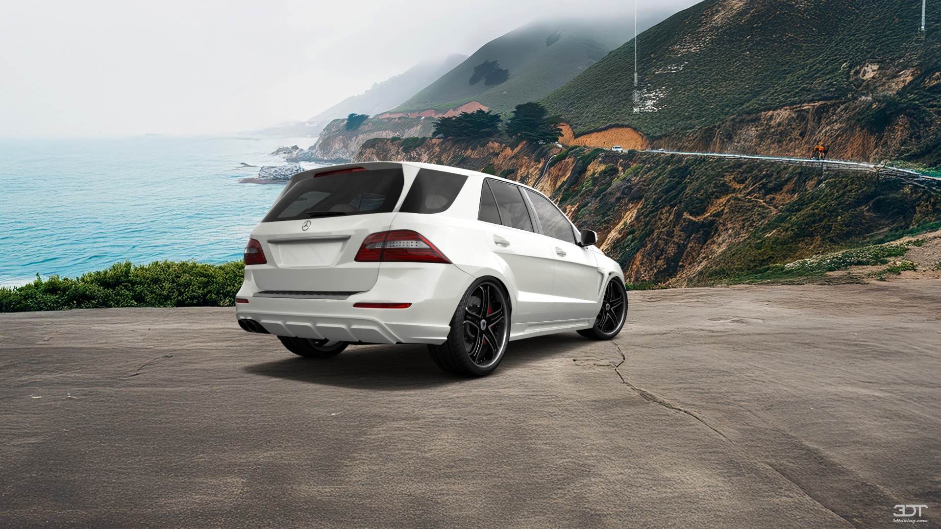 Mercedes M-Class 5 Door SUV 2011 Images