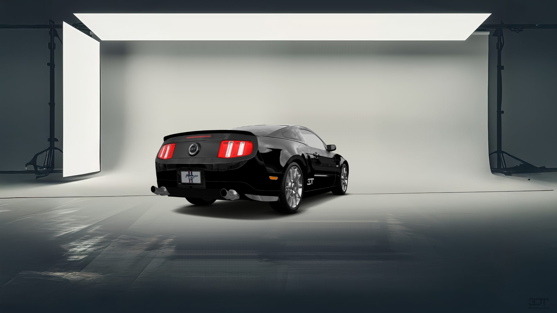 Ford Mustang 2 Door Coupe 2010 Images