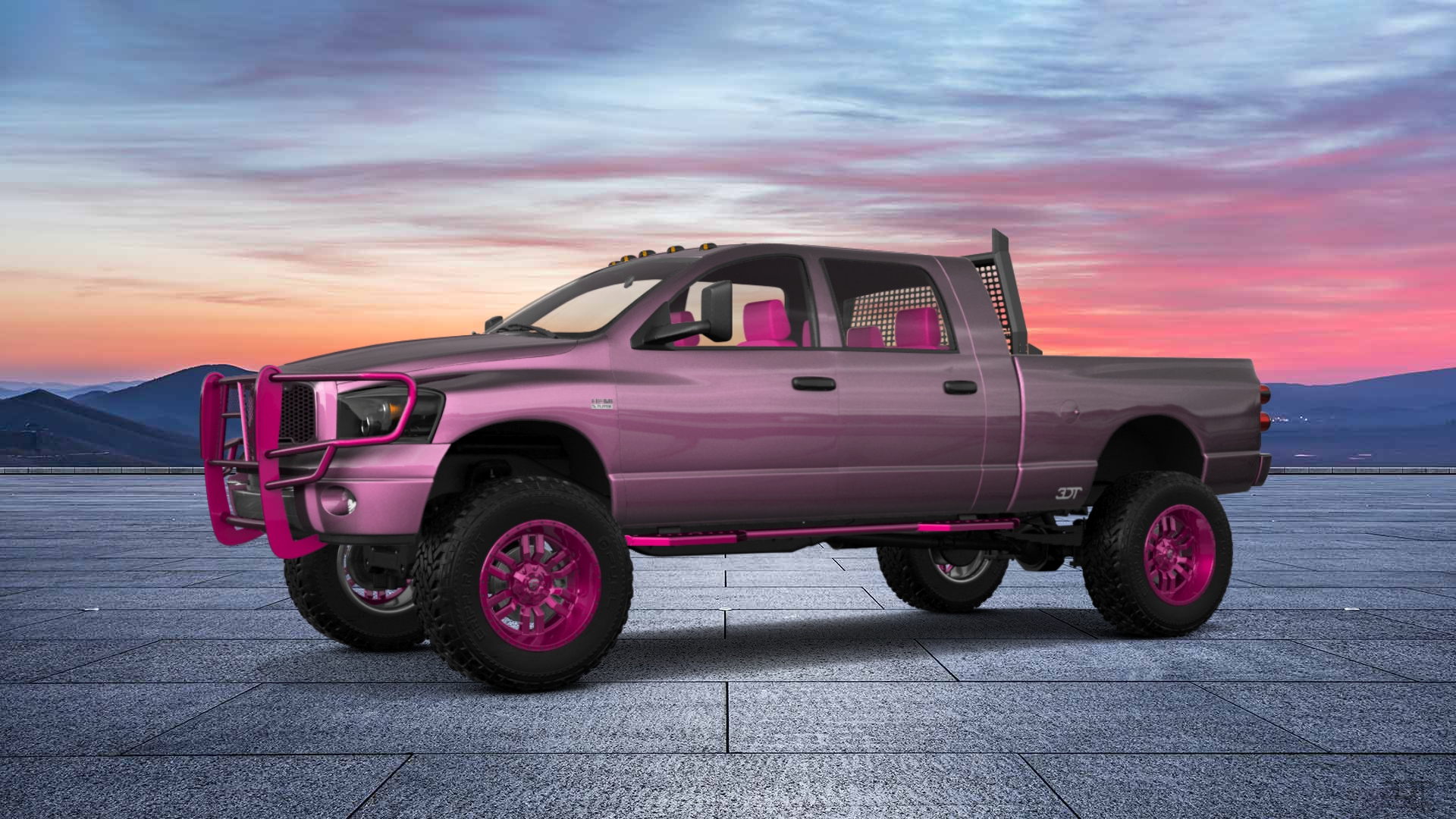 Dodge Ram 2500 4 Door pickup truck 2007