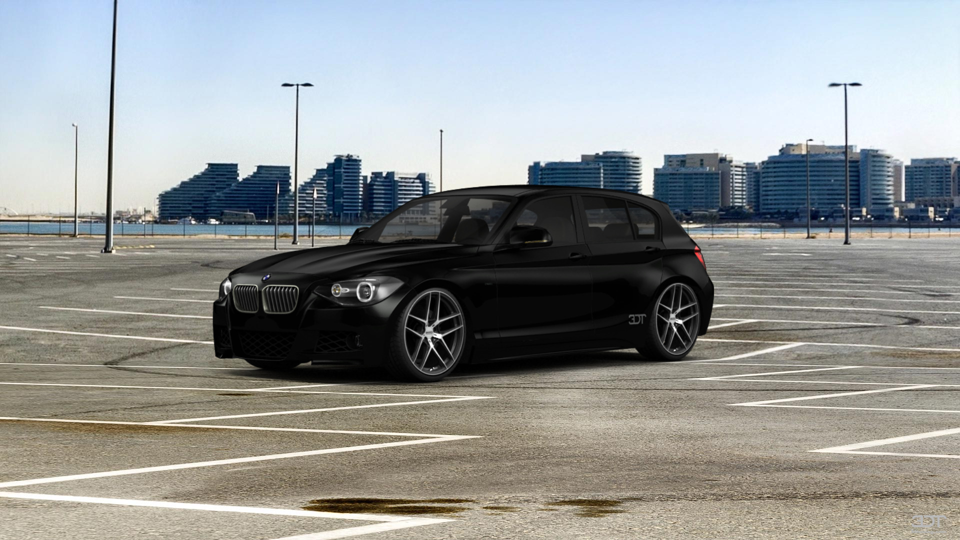 BMW 1 series 5 Door Hatchback 2011 Images