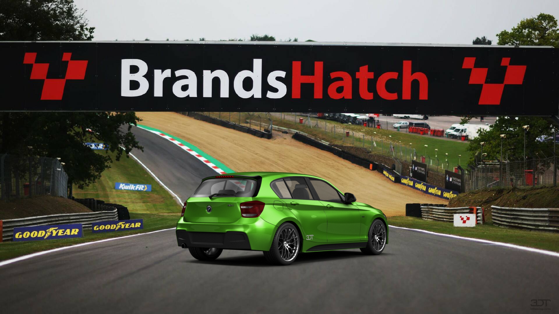 BMW 1 series 5 Door Hatchback 2011 Images