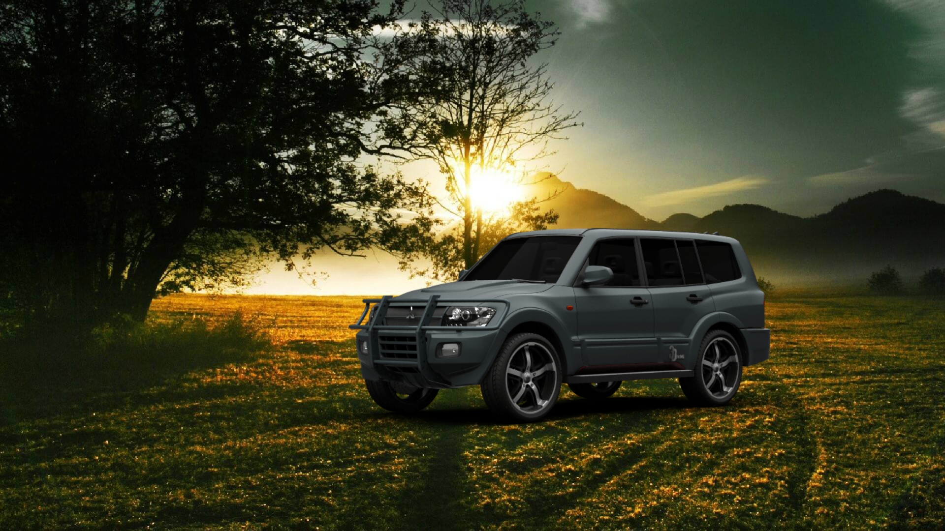 Mitsubishi Pajero SUV 2005 Images