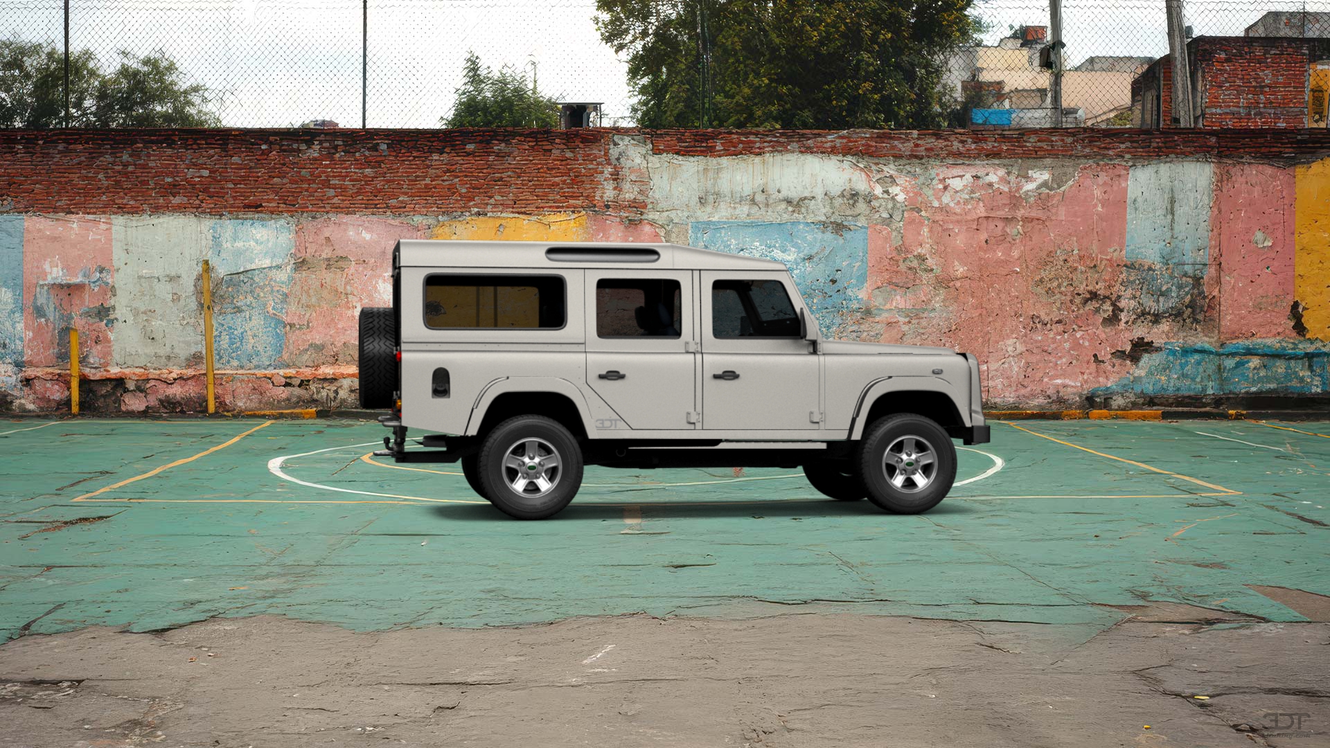 Range Rover Defender SUV 2011