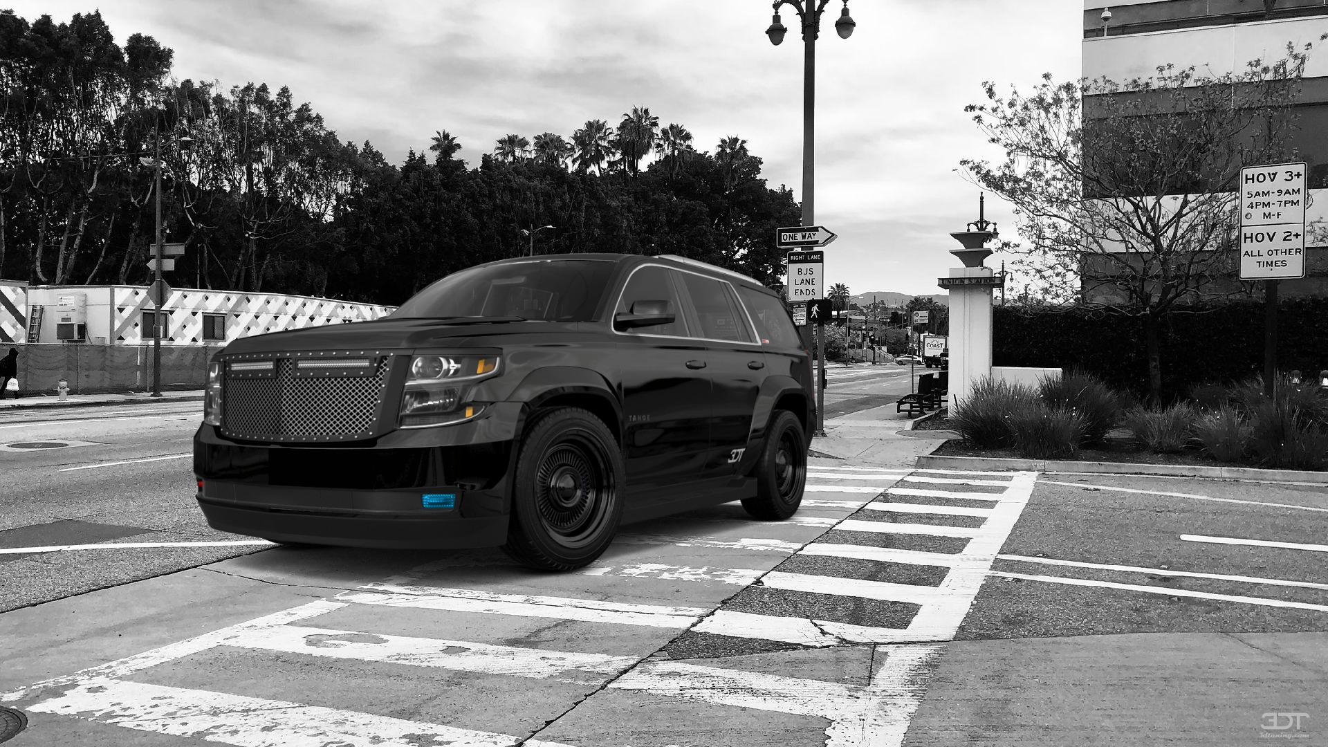 Chevrolet Tahoe Z71 5 Door SUV 2015 Images