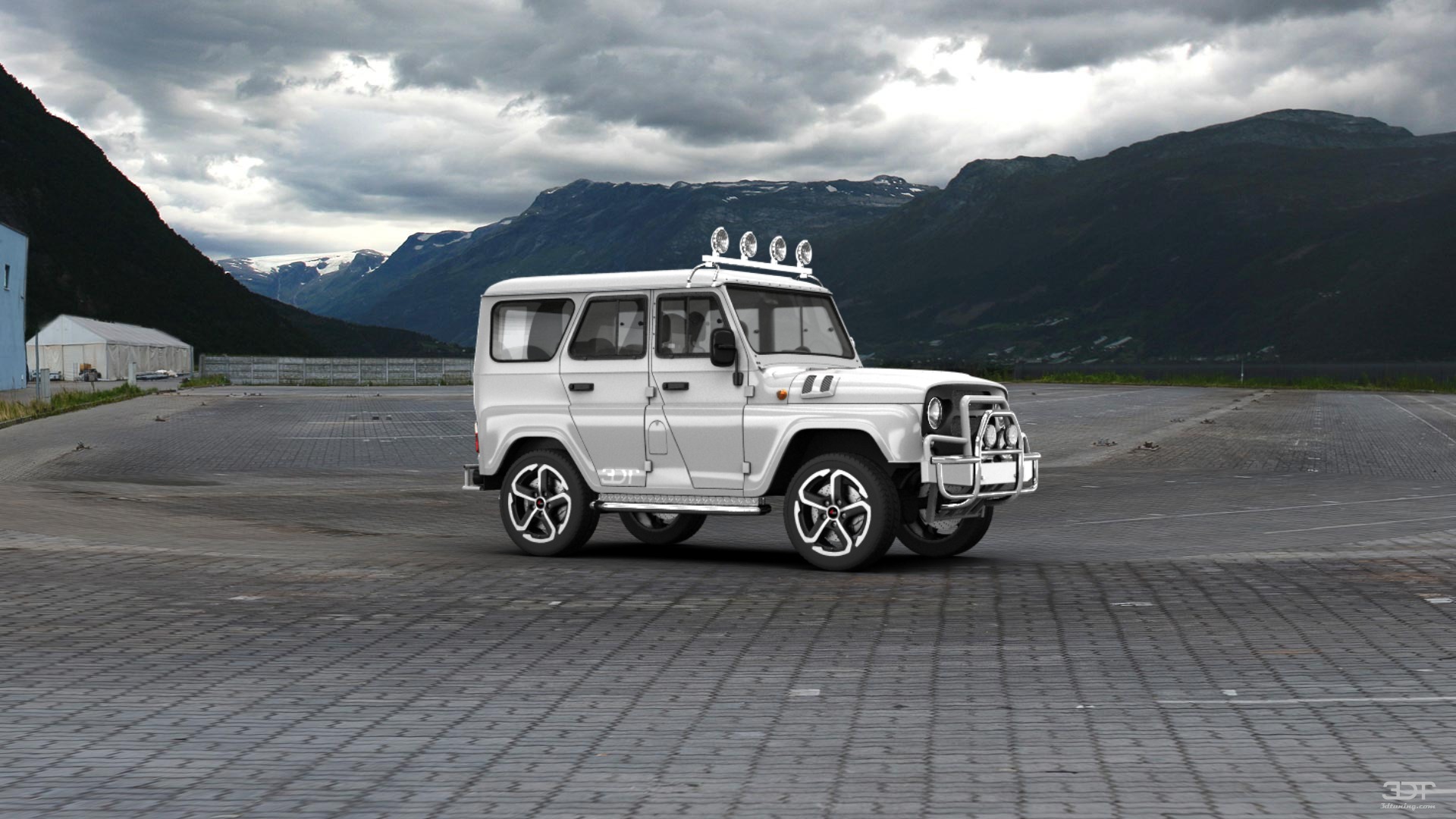UAZ Hunter SUV 2012