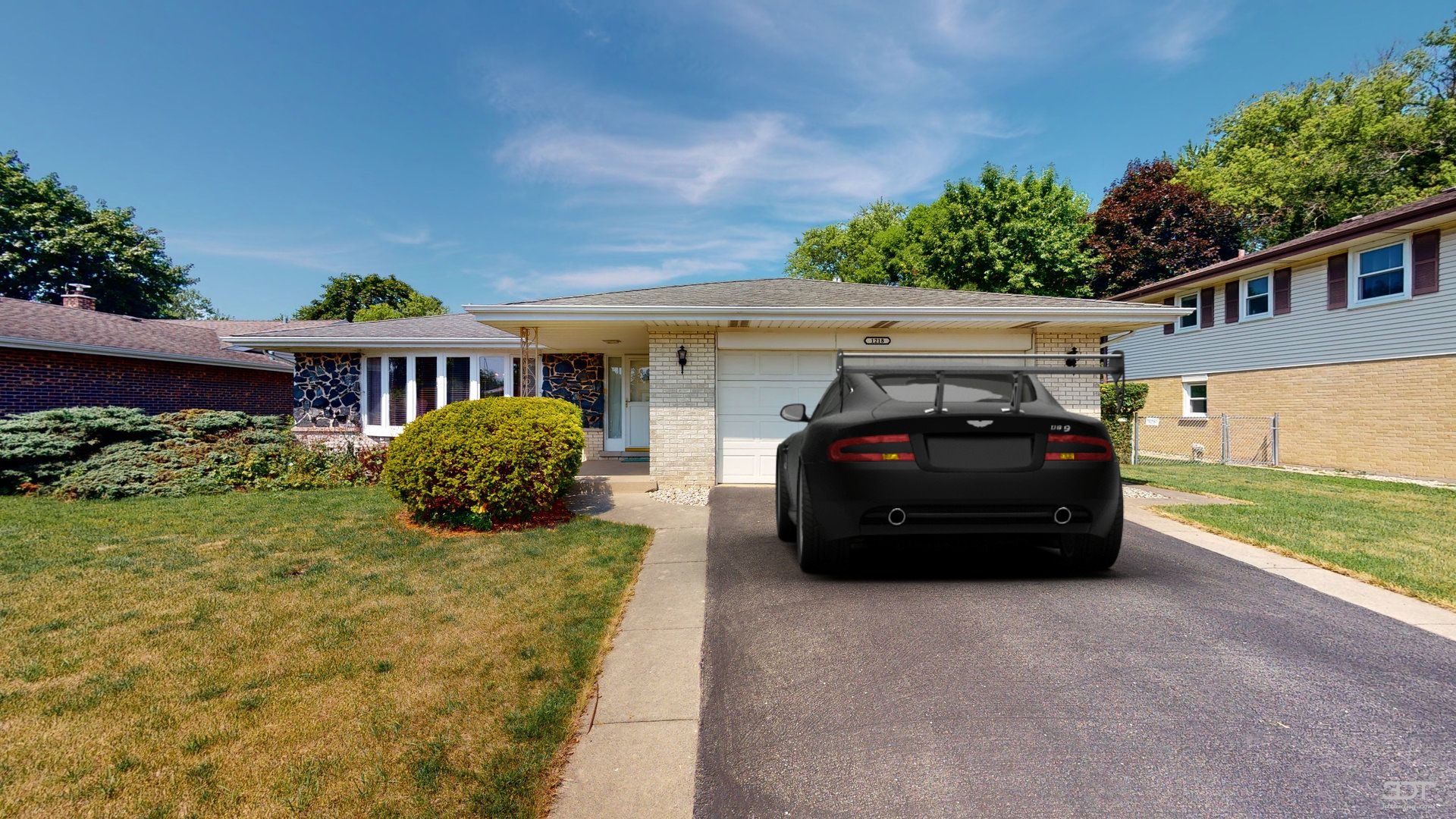 Aston Martin DB9 Coupe 2005