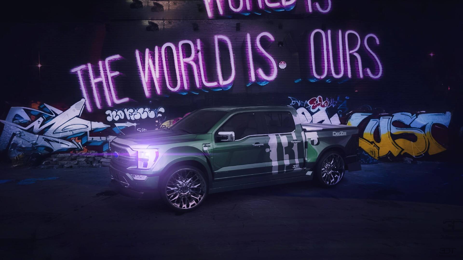 Ford F-150 SuperCrew 4 Door pickup truck 2021