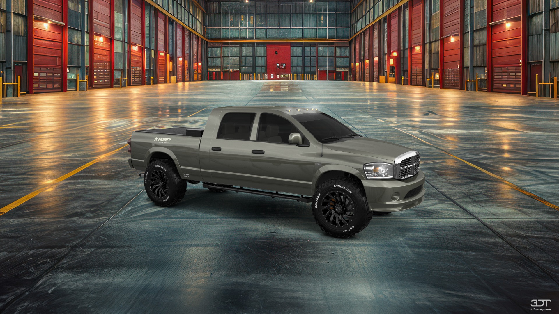 Dodge Ram 2500 4 Door pickup truck 2007